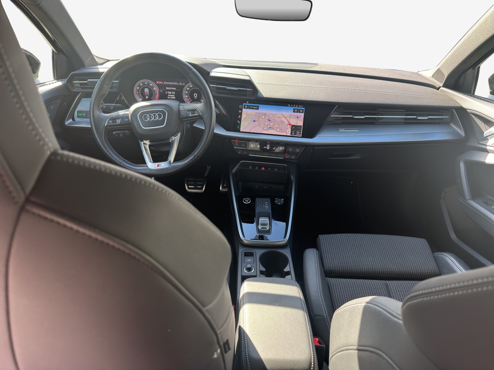 AUDI A3 Sportback 35 TFSI Attraction S-tronic-image-8
