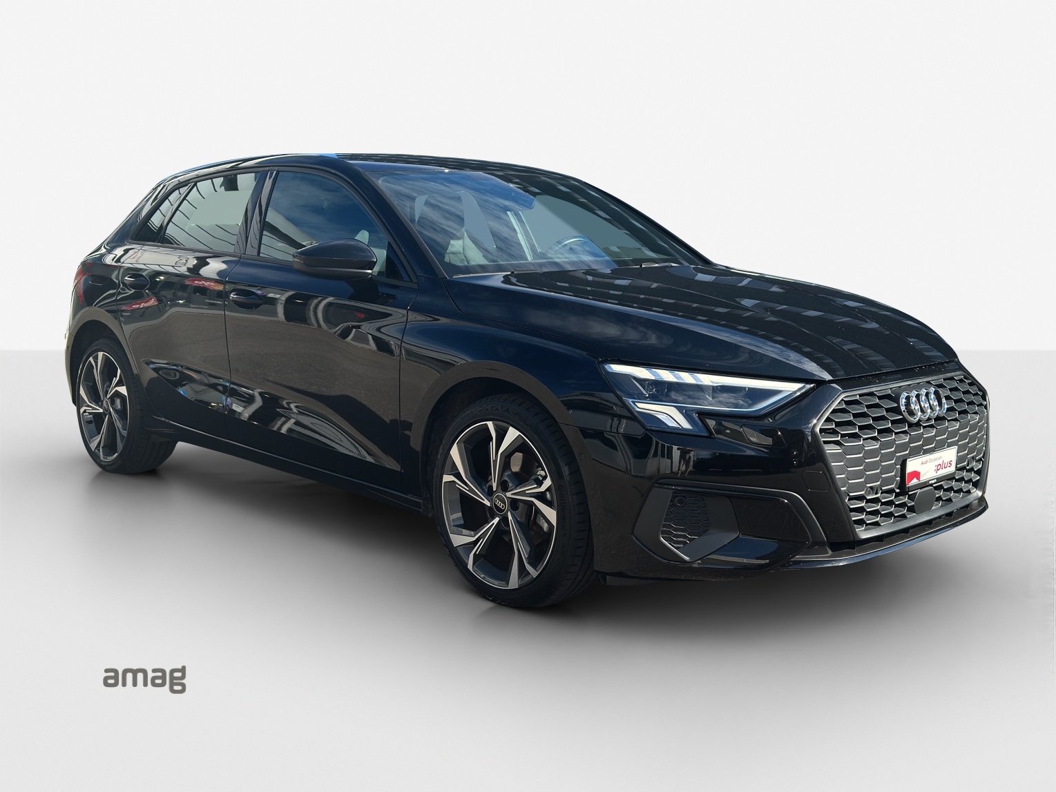 AUDI A3 Sportback 35 TFSI Attraction S-tronic-image-5