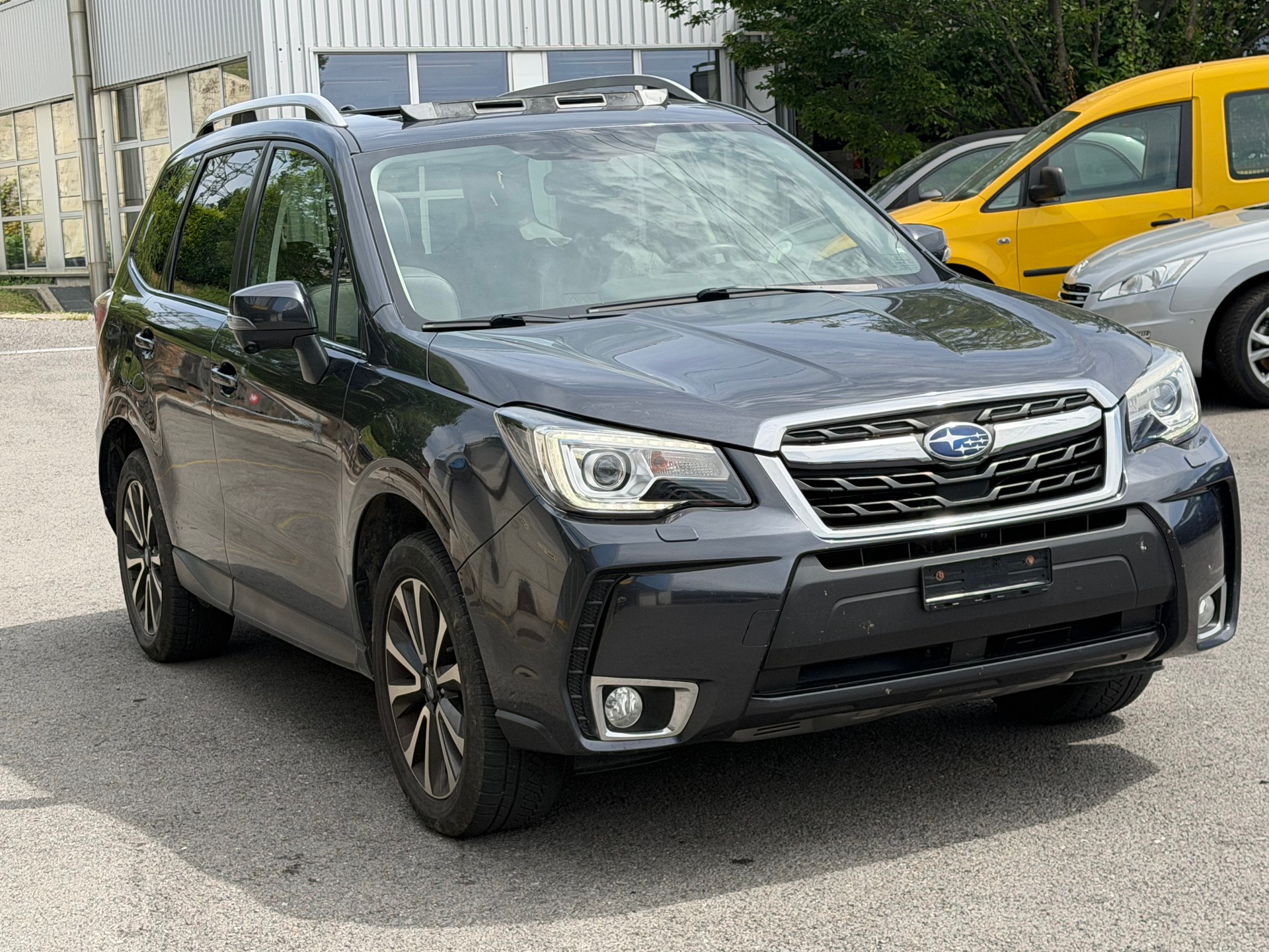 SUBARU Forester 2.0XT Swiss Lineartronic-image-2