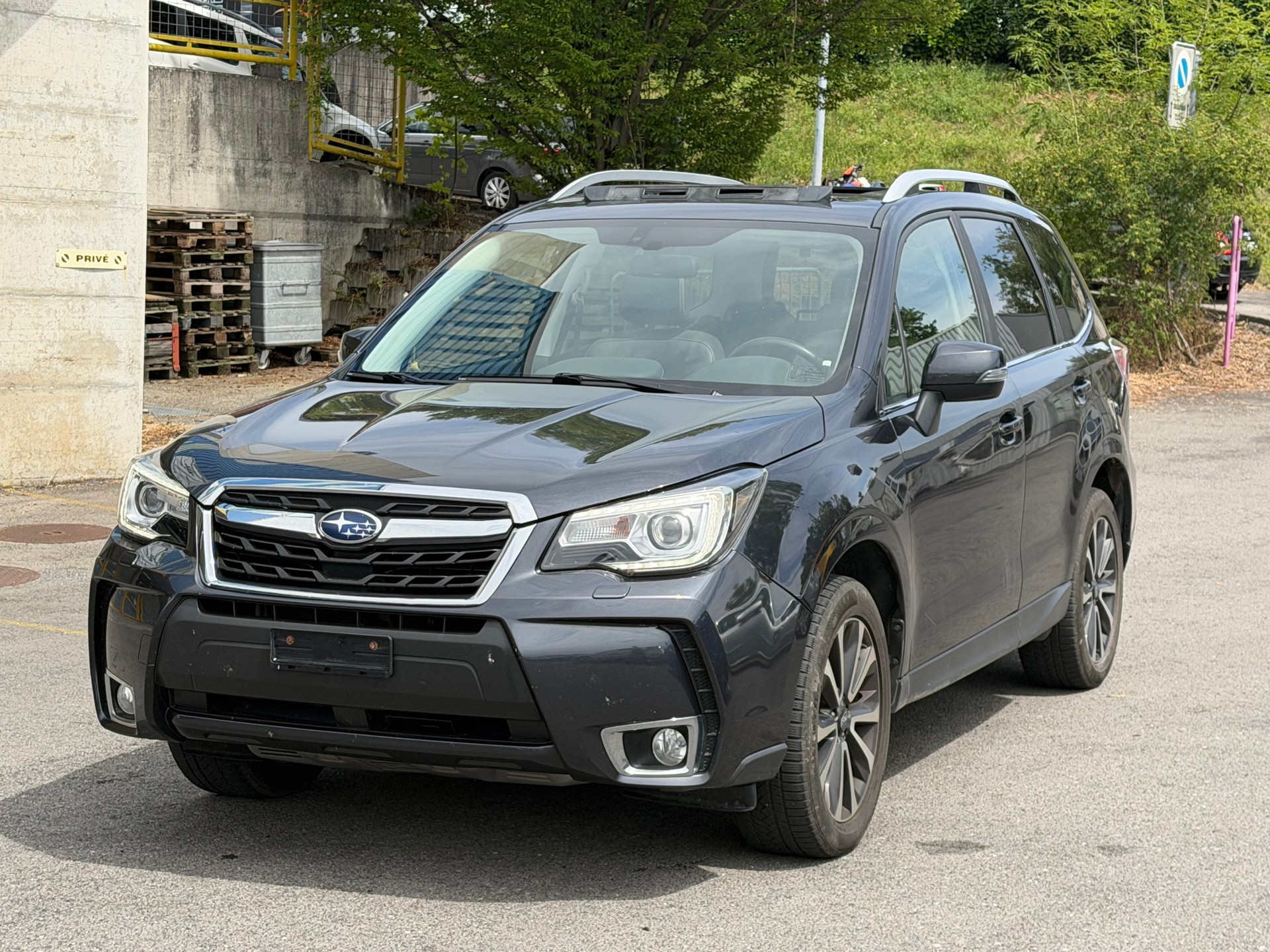 SUBARU Forester 2.0XT Swiss Lineartronic-image-0