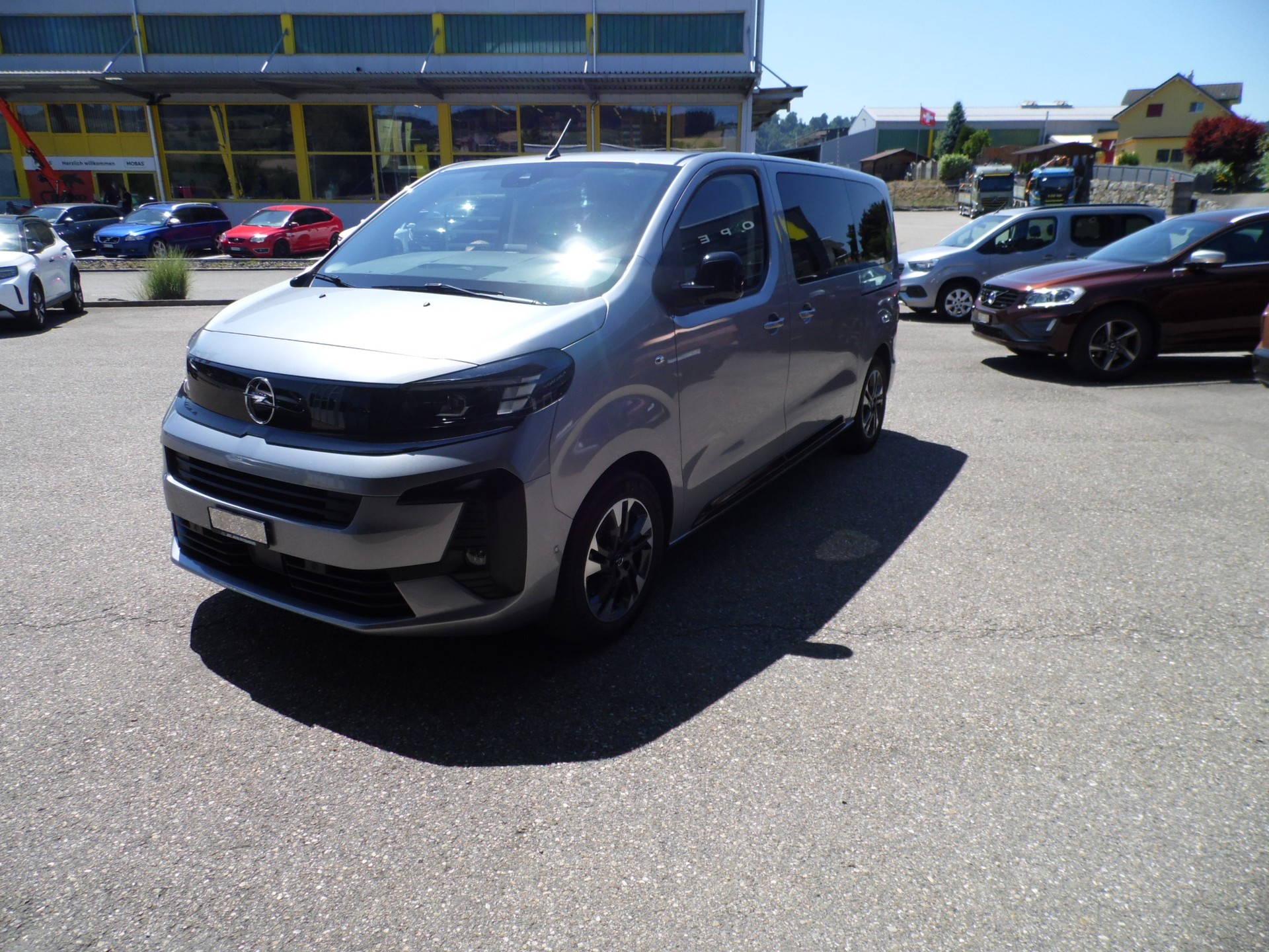 OPEL Zafira Life 2.0 CDTI Business Edition M Automatik-image-1