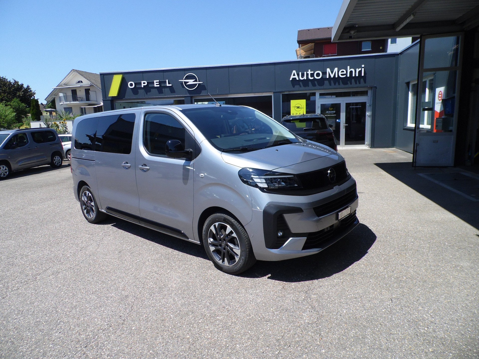 OPEL Zafira Life 2.0 CDTI Business Edition M Automatik-image-0