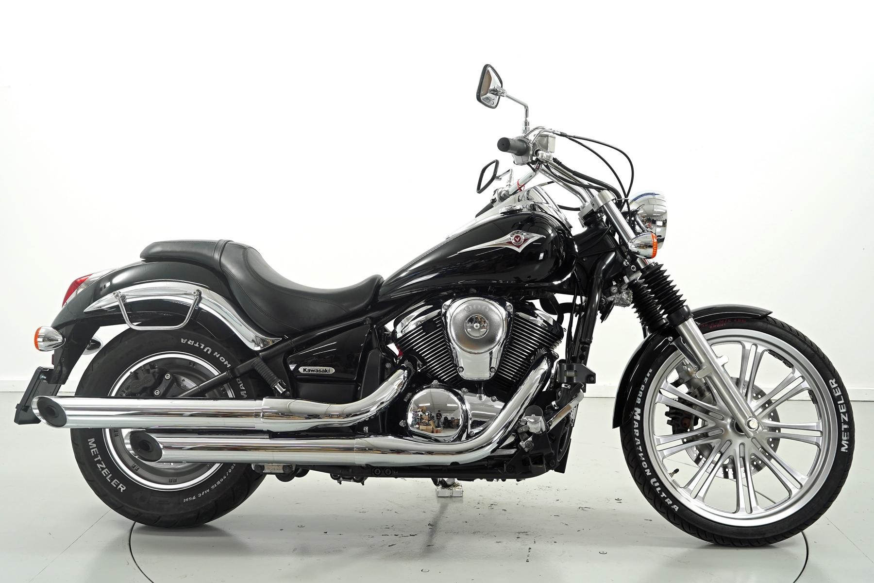 KAWASAKI Custom-showroom-element-3