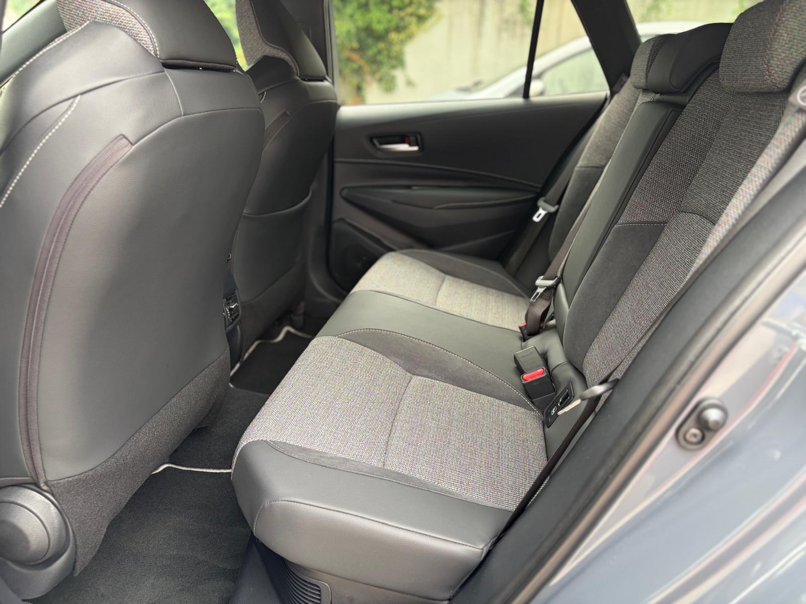 TOYOTA Corolla Touring Sports 1.8 HSD Trend e-CVT-image-10