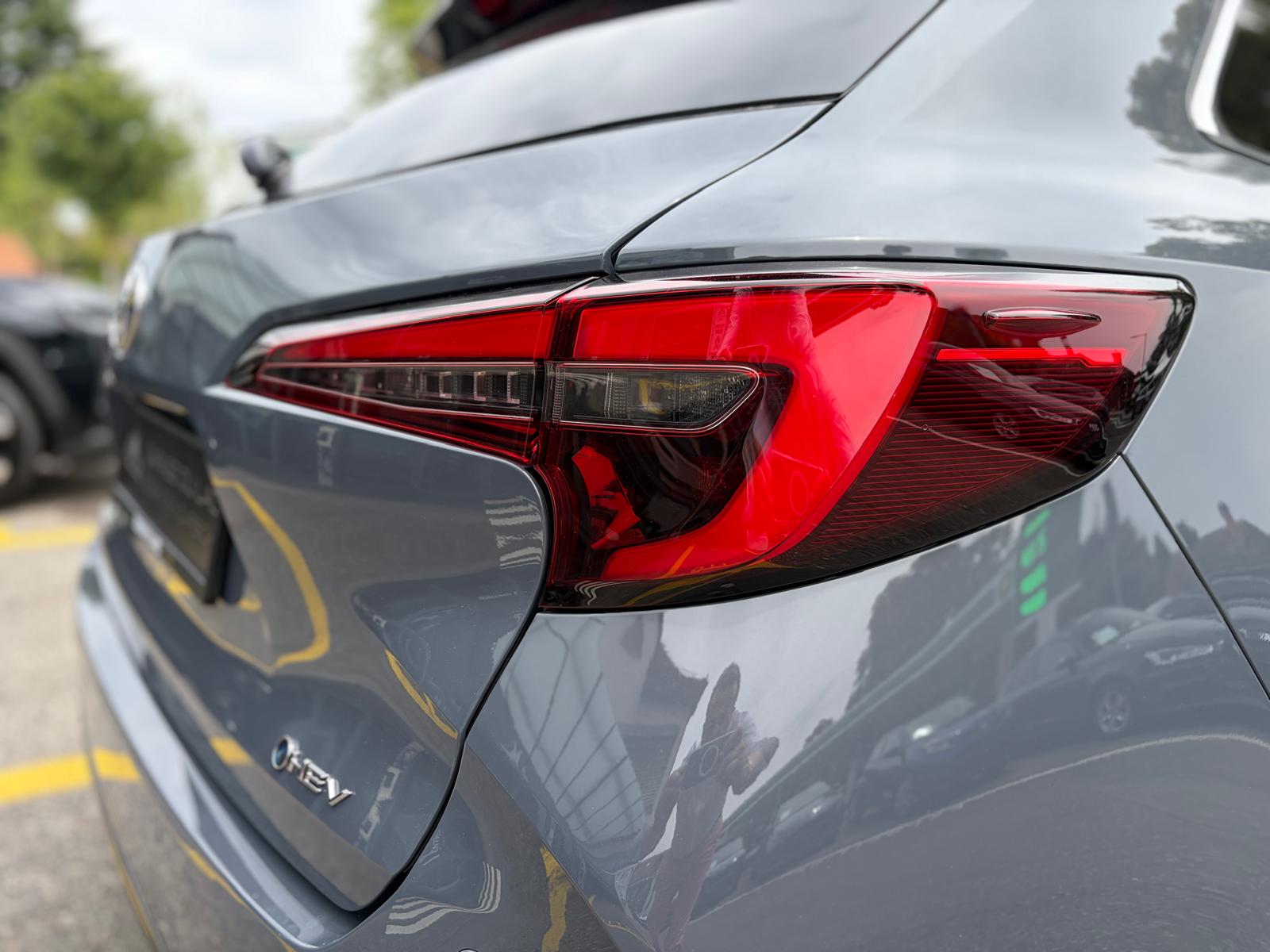 TOYOTA Corolla Touring Sports 1.8 HSD Trend e-CVT-image-5