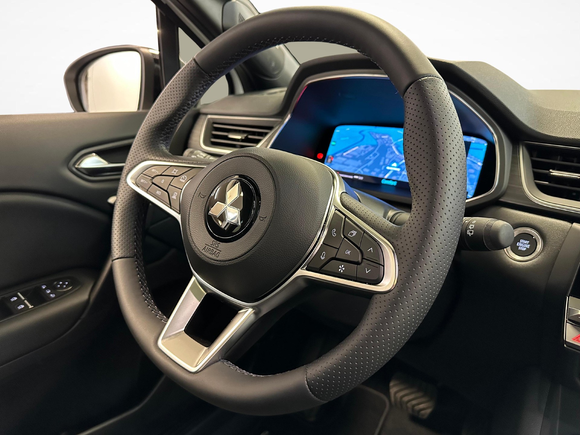 MITSUBISHI Grandis 1.8 HEV Instyle-image-6