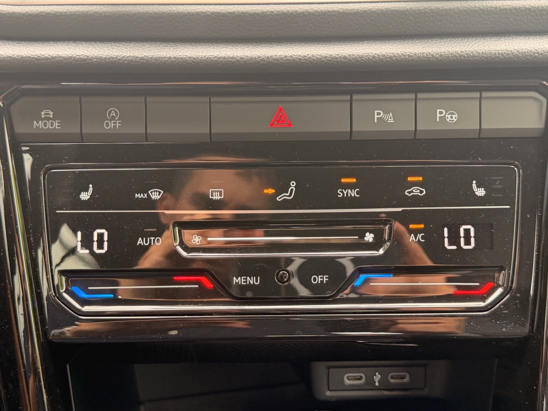 VW T-Roc CABRIOLET 1.5 TSI 150PS R-LINE *** ANHÄNGEKUPPLUNG ***-image-20