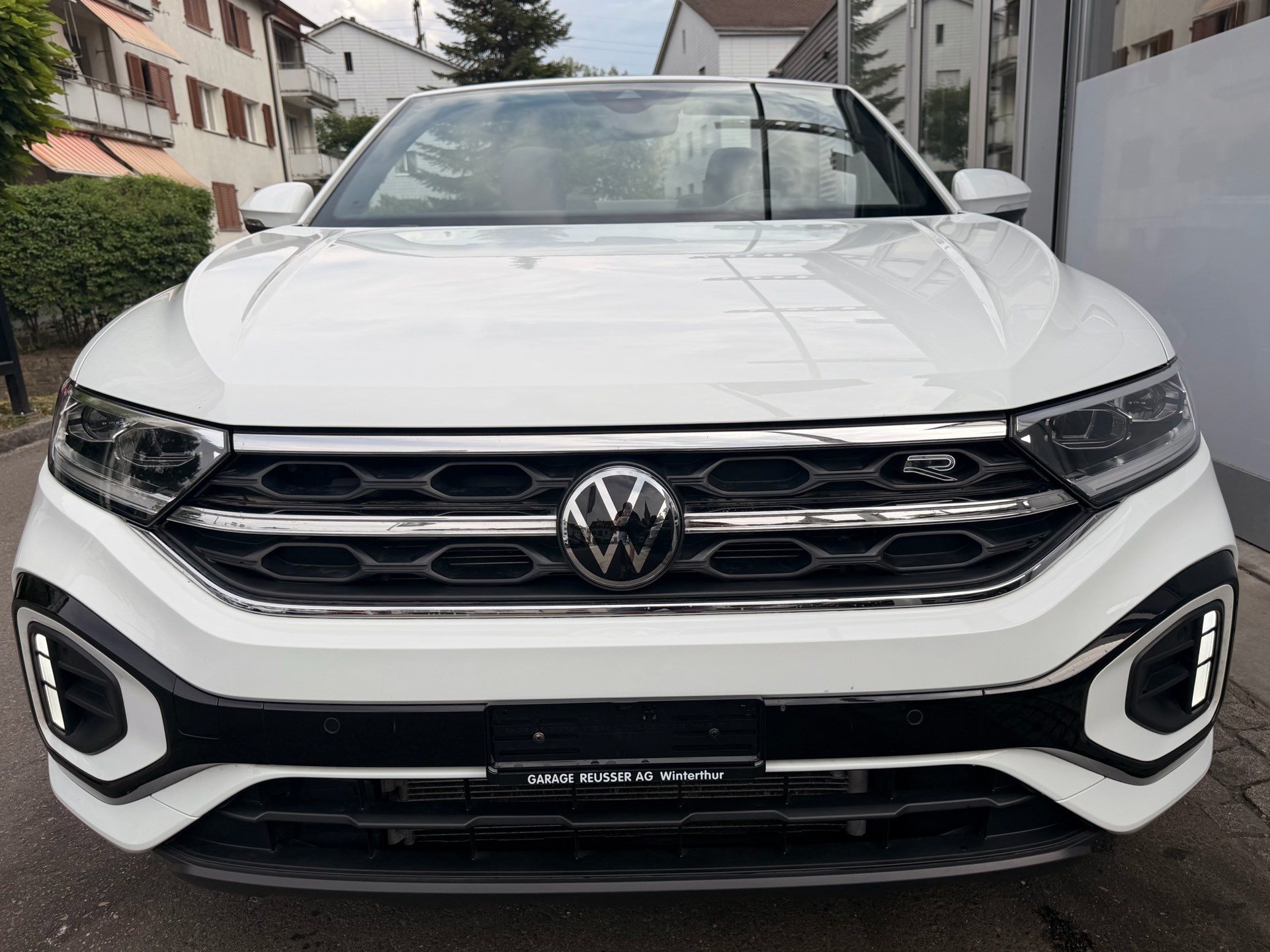 VW T-Roc CABRIOLET 1.5 TSI 150PS R-LINE *** ANHÄNGEKUPPLUNG ***-image-1