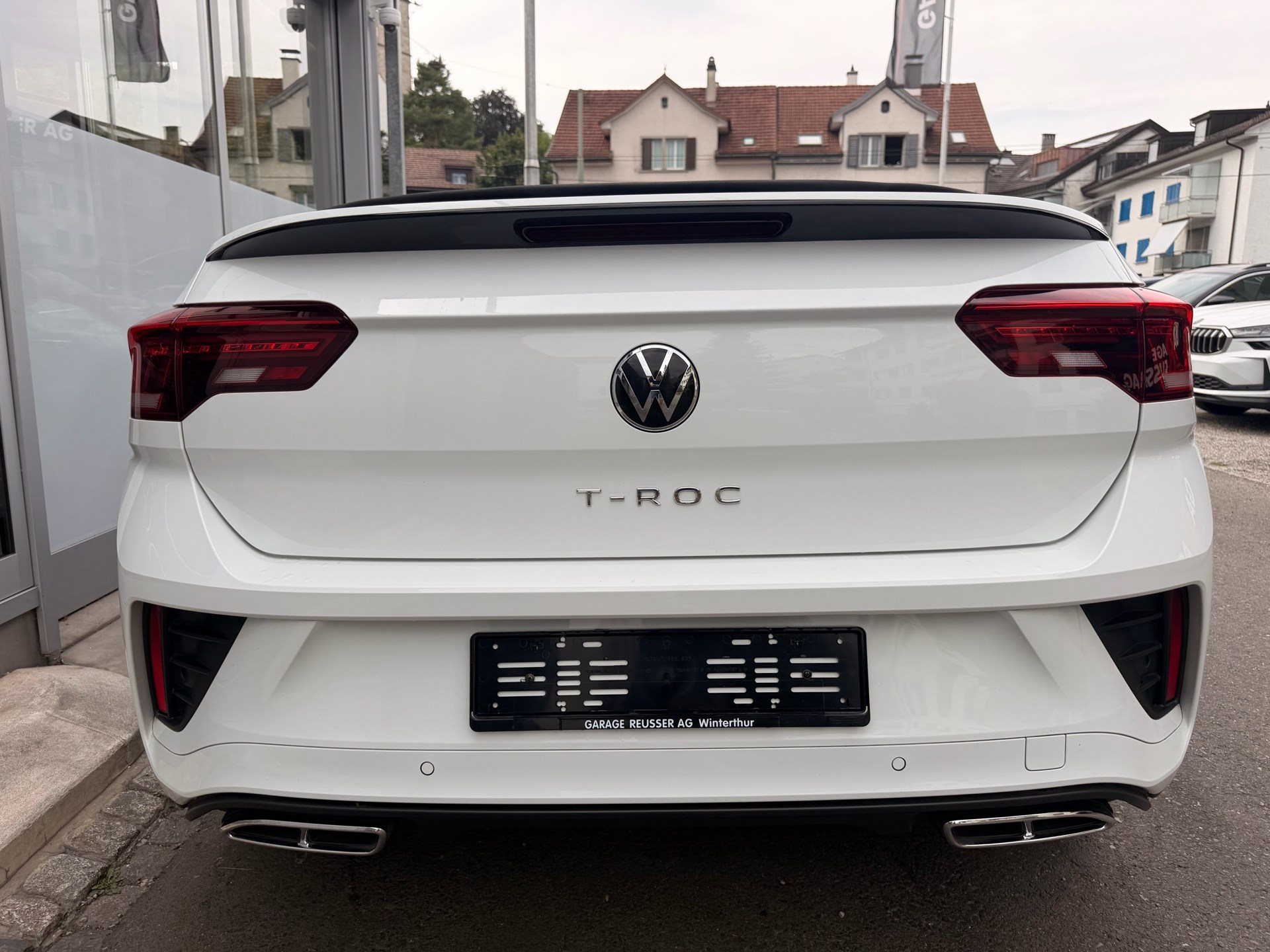 VW T-Roc CABRIOLET 1.5 TSI 150PS R-LINE *** ANHÄNGEKUPPLUNG ***-image-4