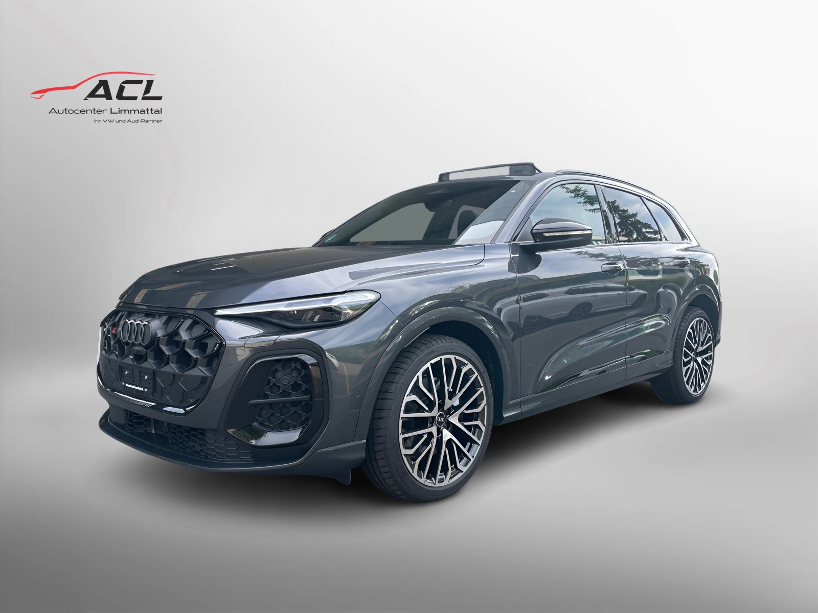 AUDI SQ5 TFSI quattro S-tronic-image-0