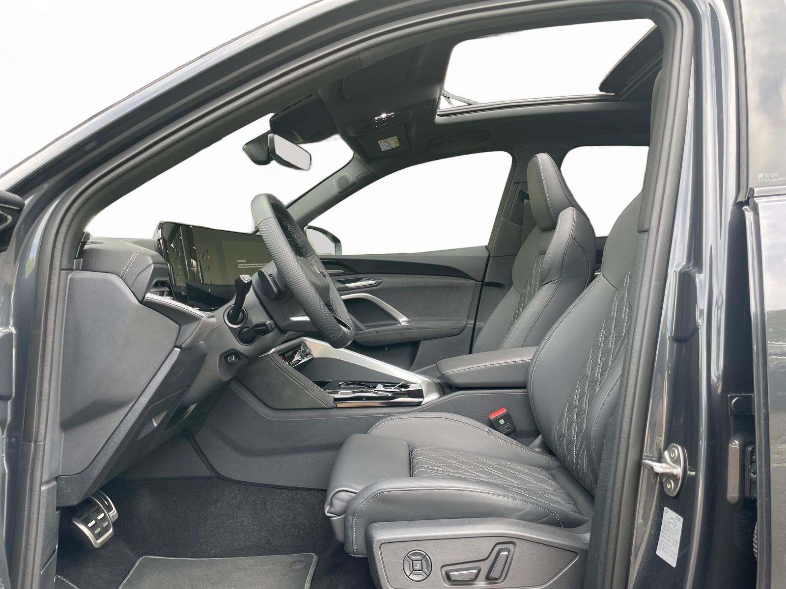 AUDI SQ5 TFSI quattro S-tronic-image-4