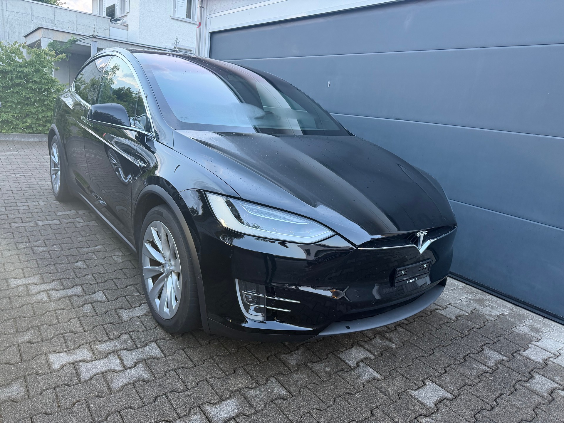 TESLA Mode X 75 D-image-0