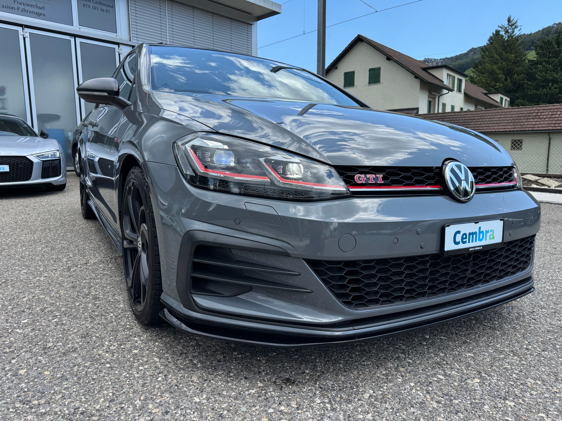 VW Golf 2.0 TSI GTI TCR DSG-image-4