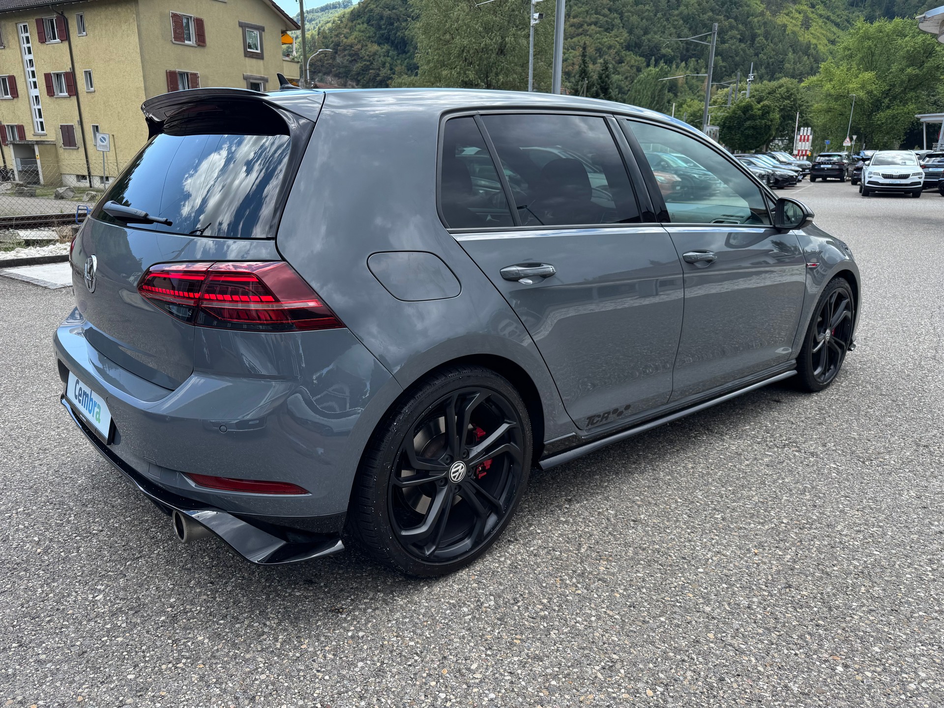 VW Golf 2.0 TSI GTI TCR DSG-image-6