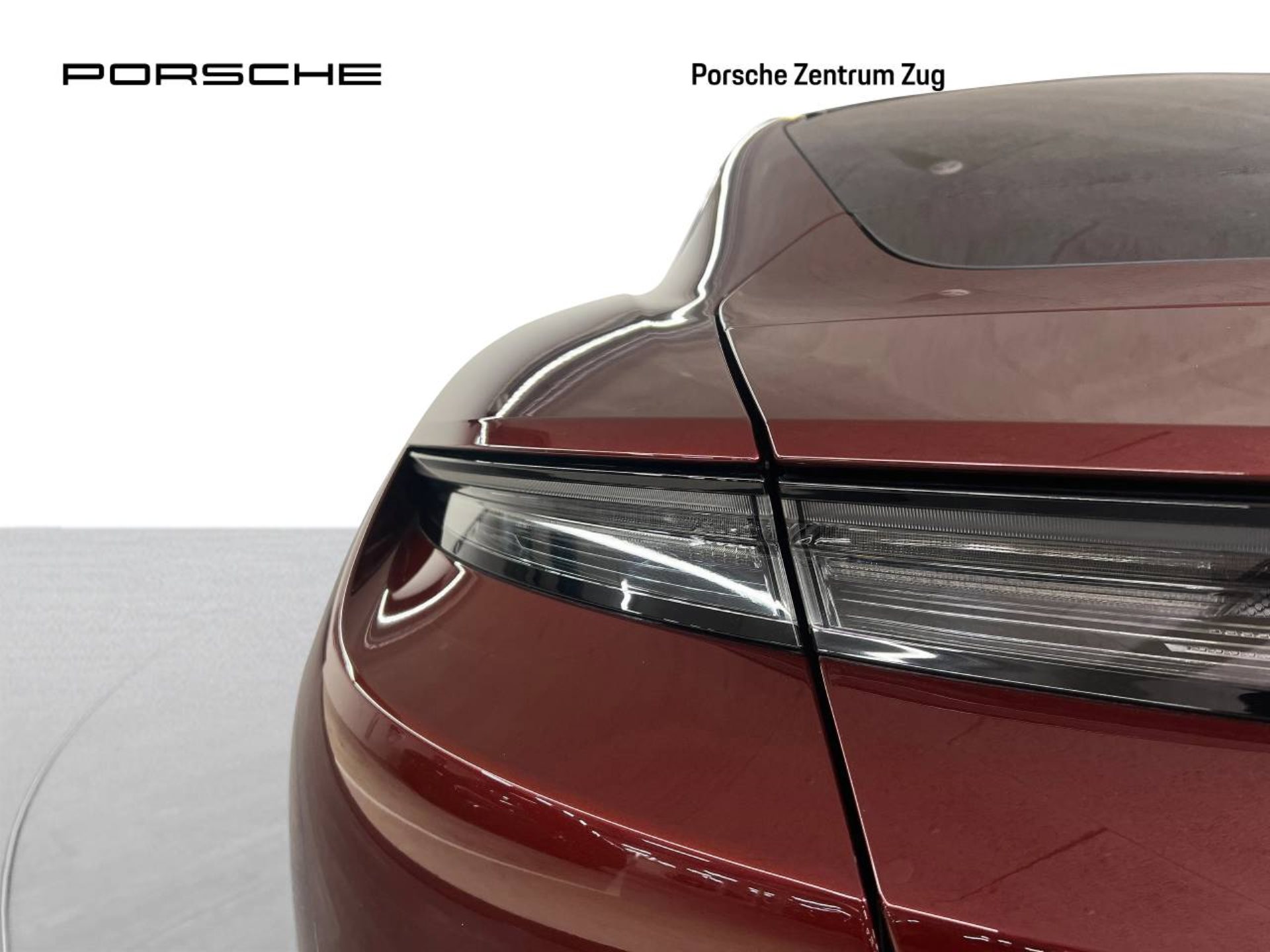 PORSCHE Taycan Turbo-image-12