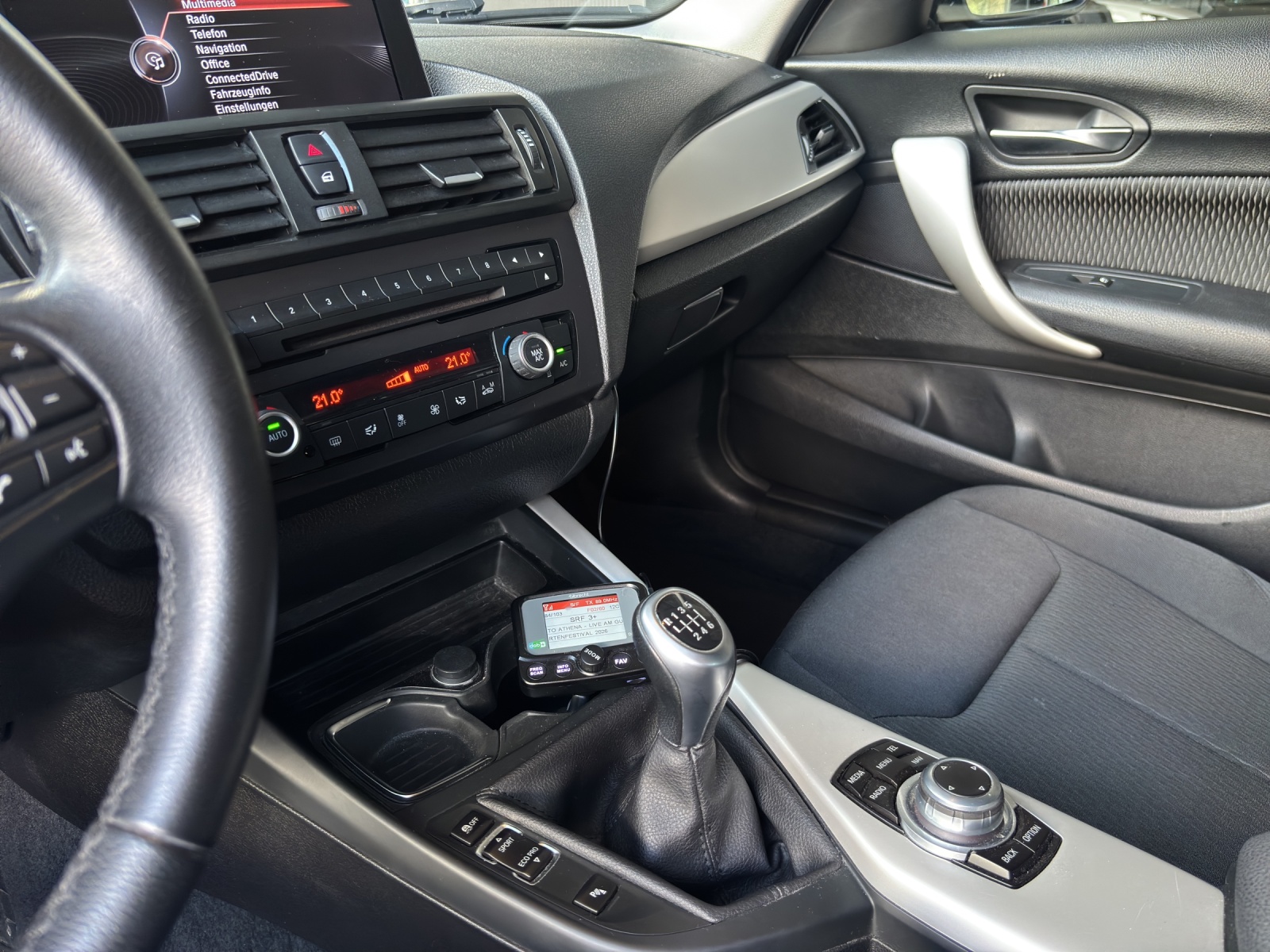 BMW 116i-image-5