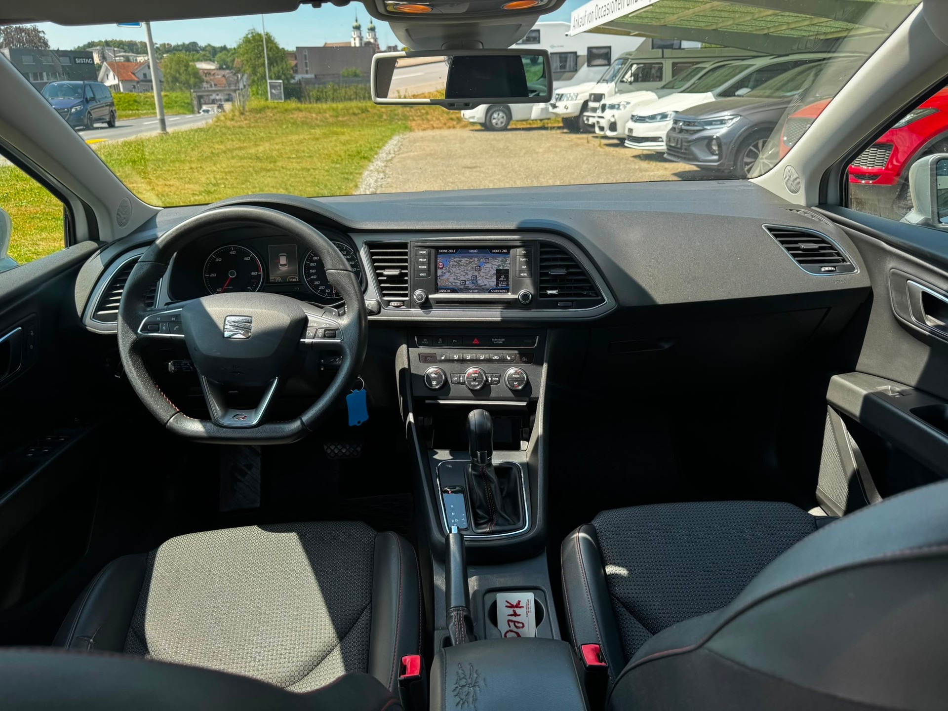 SEAT Leon ST 2.0 TDI FR Viva DSG-image-8