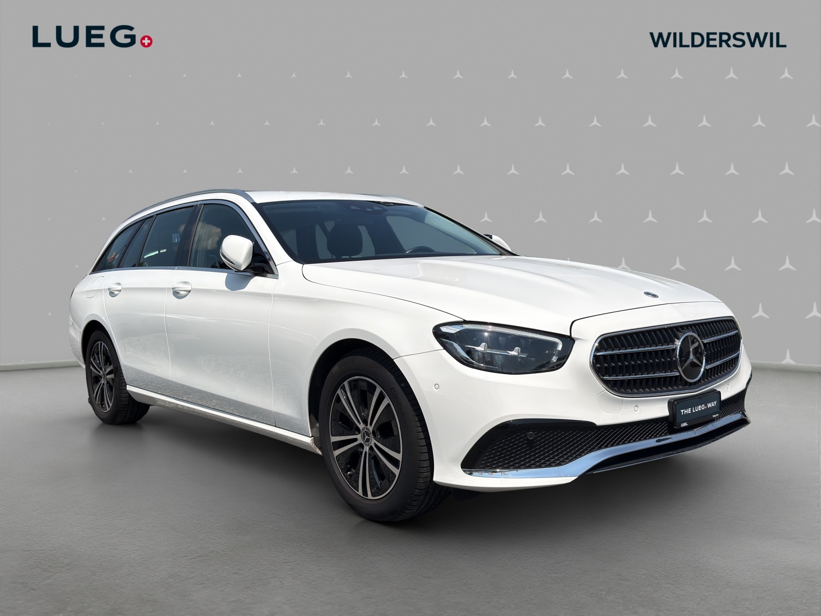 MERCEDES-BENZ E 220 d T 4Matic Swiss Star 9G-Tronic-image-4