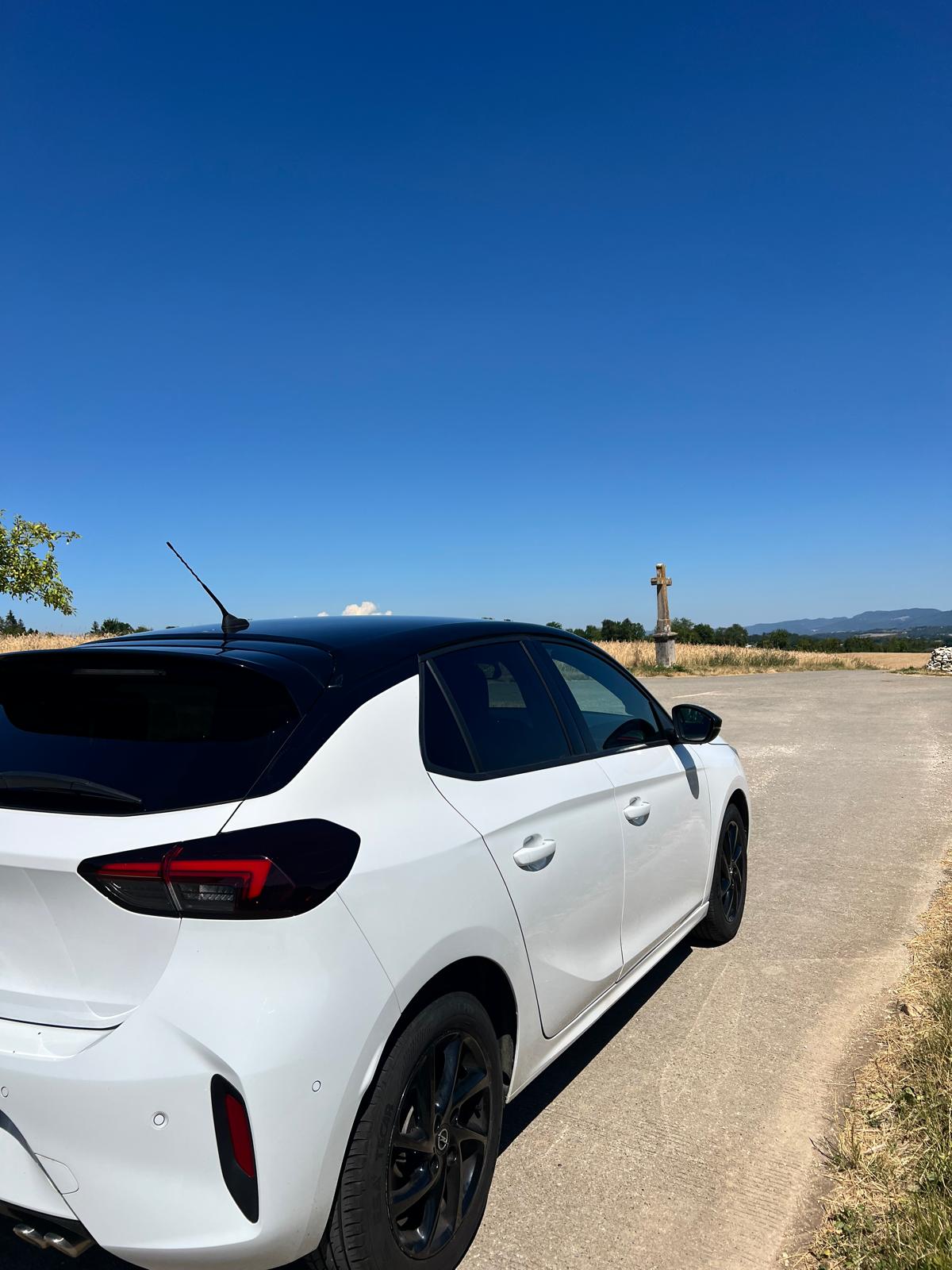 OPEL 1.2 T 130 GS Line-image-2