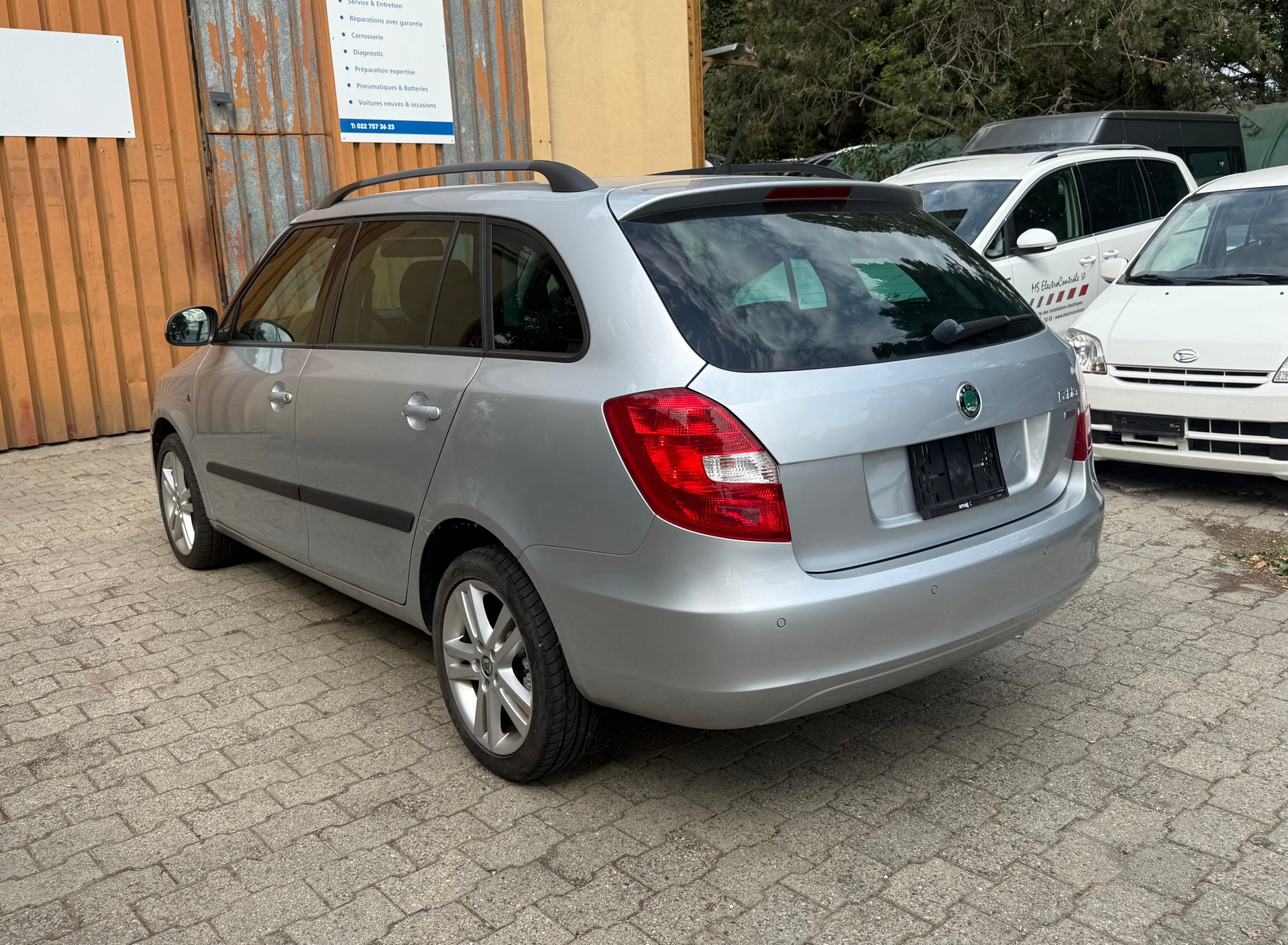 SKODA Fabia 1.2 TSI Elegance DSG-image-5