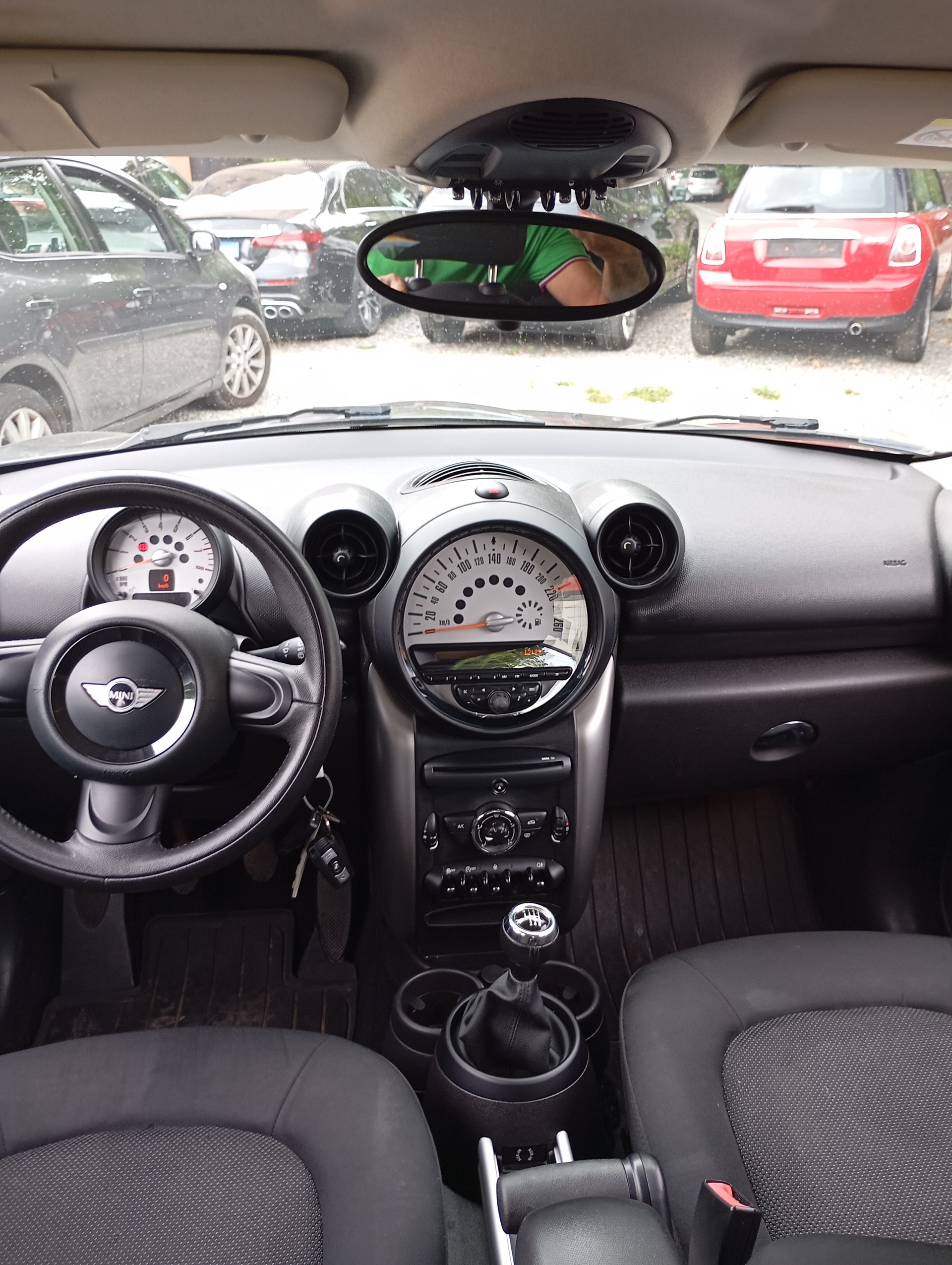 MINI Countryman One FWD-image-12