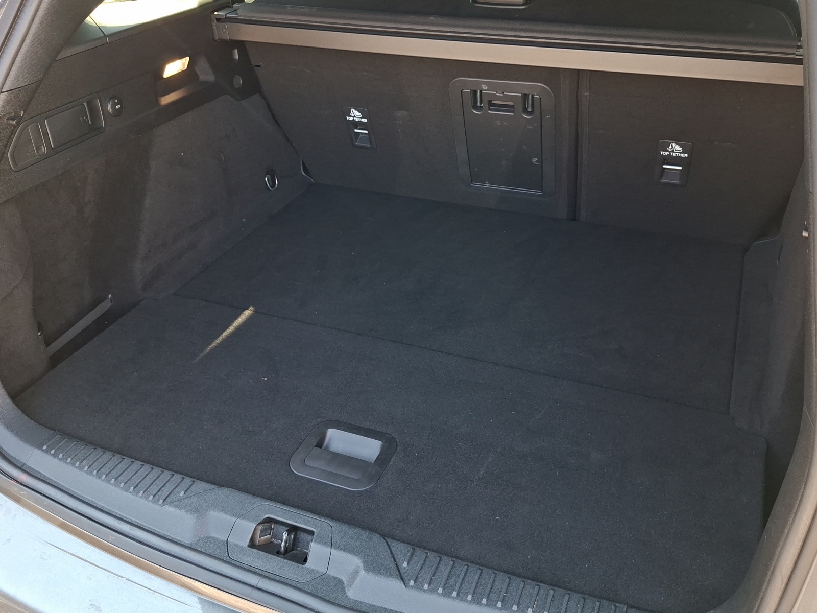 FORD Focus 1.0 MHEV ST-Line X Automat-image-11