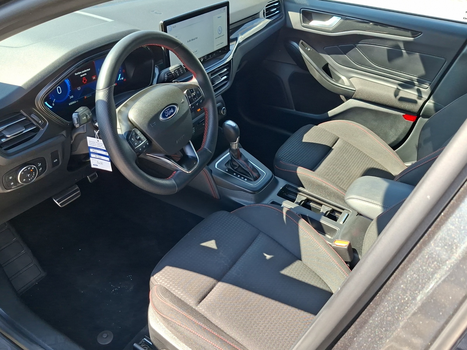FORD Focus 1.0 MHEV ST-Line X Automat-image-5