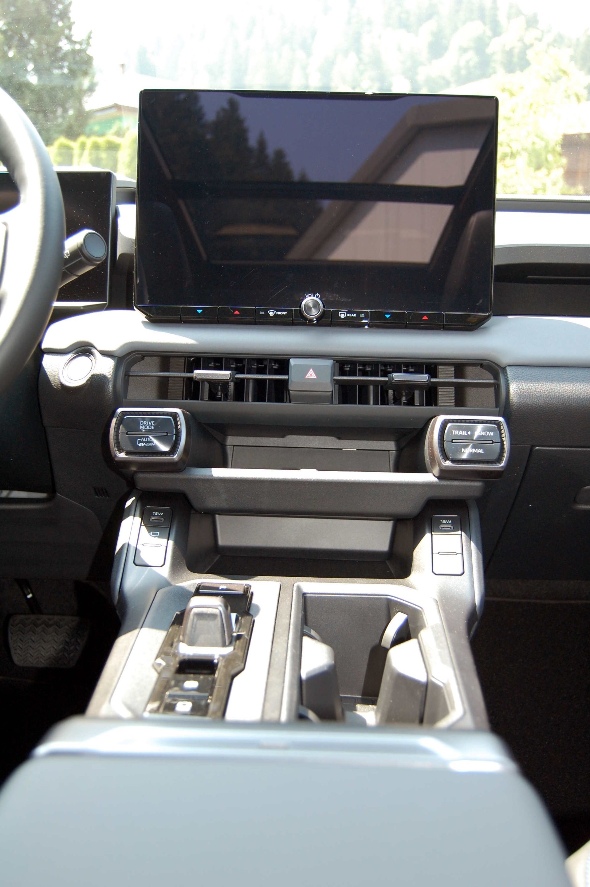 SUZUKI Across 2.5 Plug-in-Hybrid Compact Top E-CVT-image-9