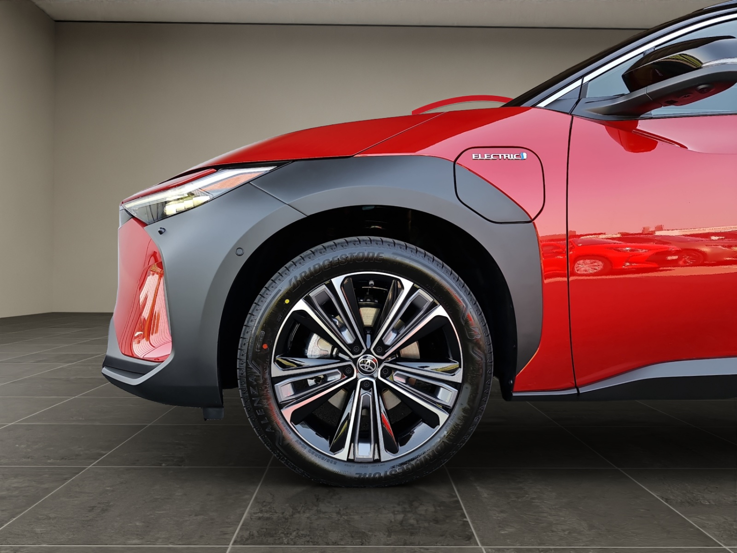 TOYOTA bZ4X Premium AWD 71,4 kWh-image-13