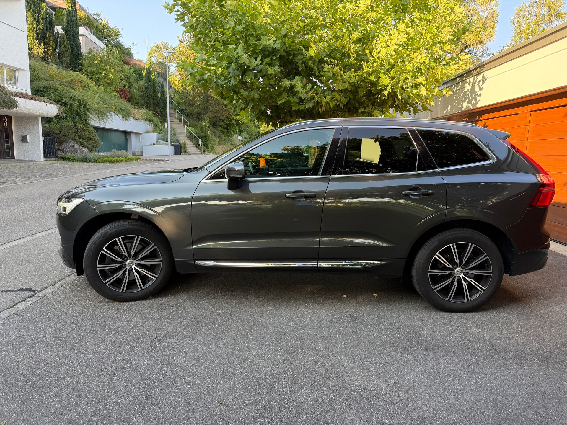 VOLVO 2.0 D4 Inscription AWD-image-1