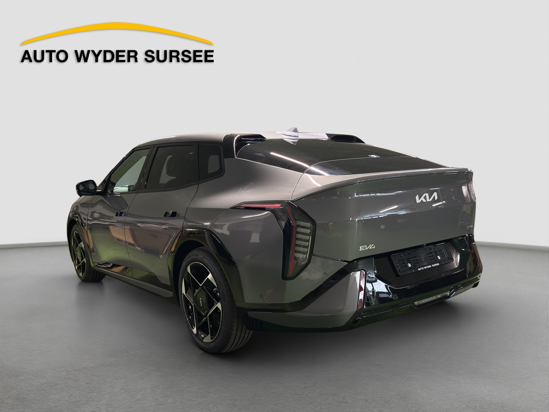 KIA EV4 Fastback 81 kWh GT-Line-image-3