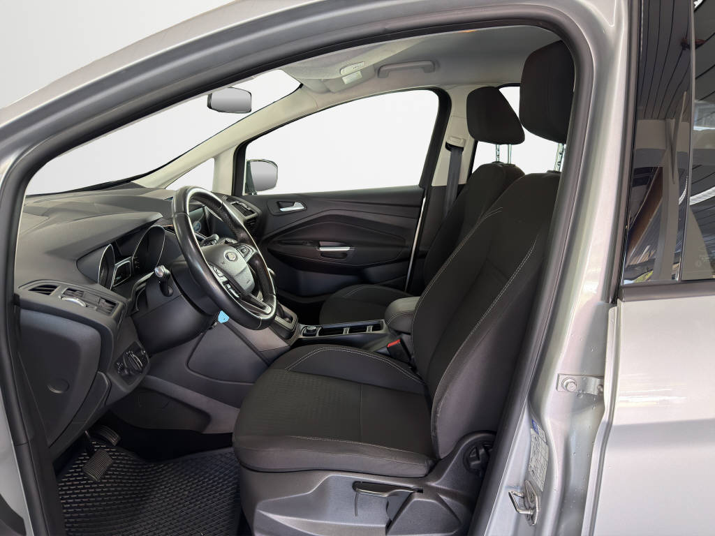 FORD C-Max 2.0 TDCi 150 Trend S/S-image-8