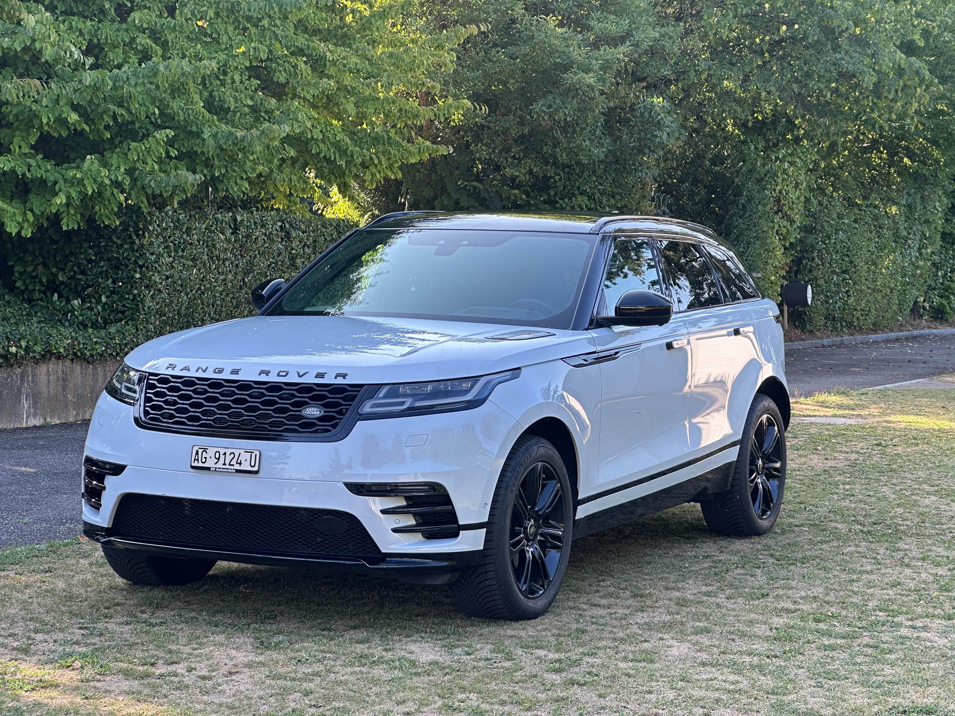 LAND ROVER Range Rover Velar R-Dynamic P 250 HSE Automatic-image-2