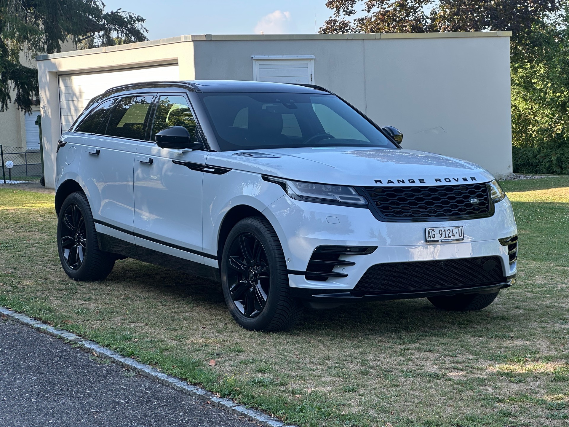 LAND ROVER Range Rover Velar R-Dynamic P 250 HSE Automatic-image-0