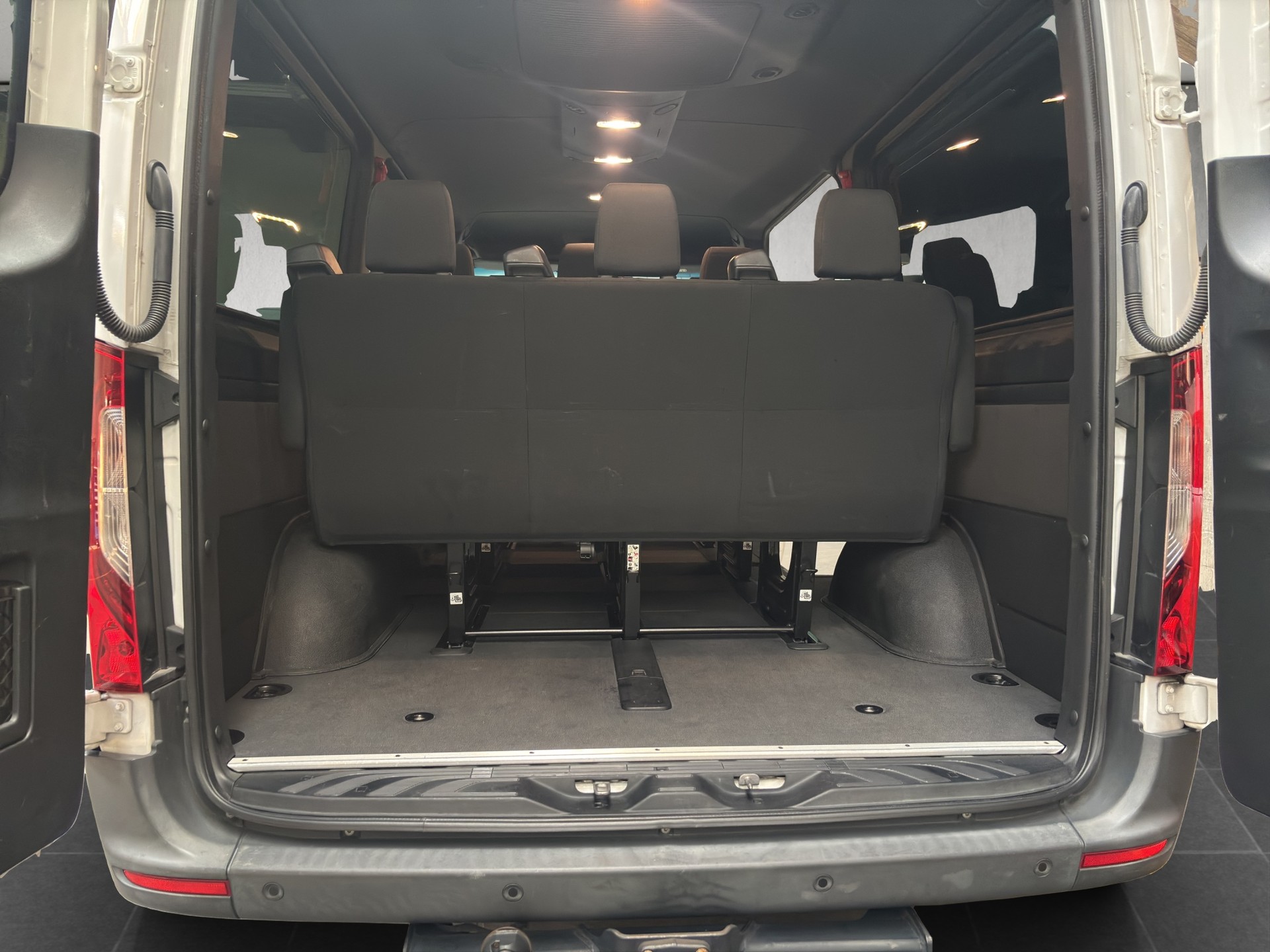MERCEDES-BENZ Sprinter 316 CDI Standard 7G-TRONIC-image-8