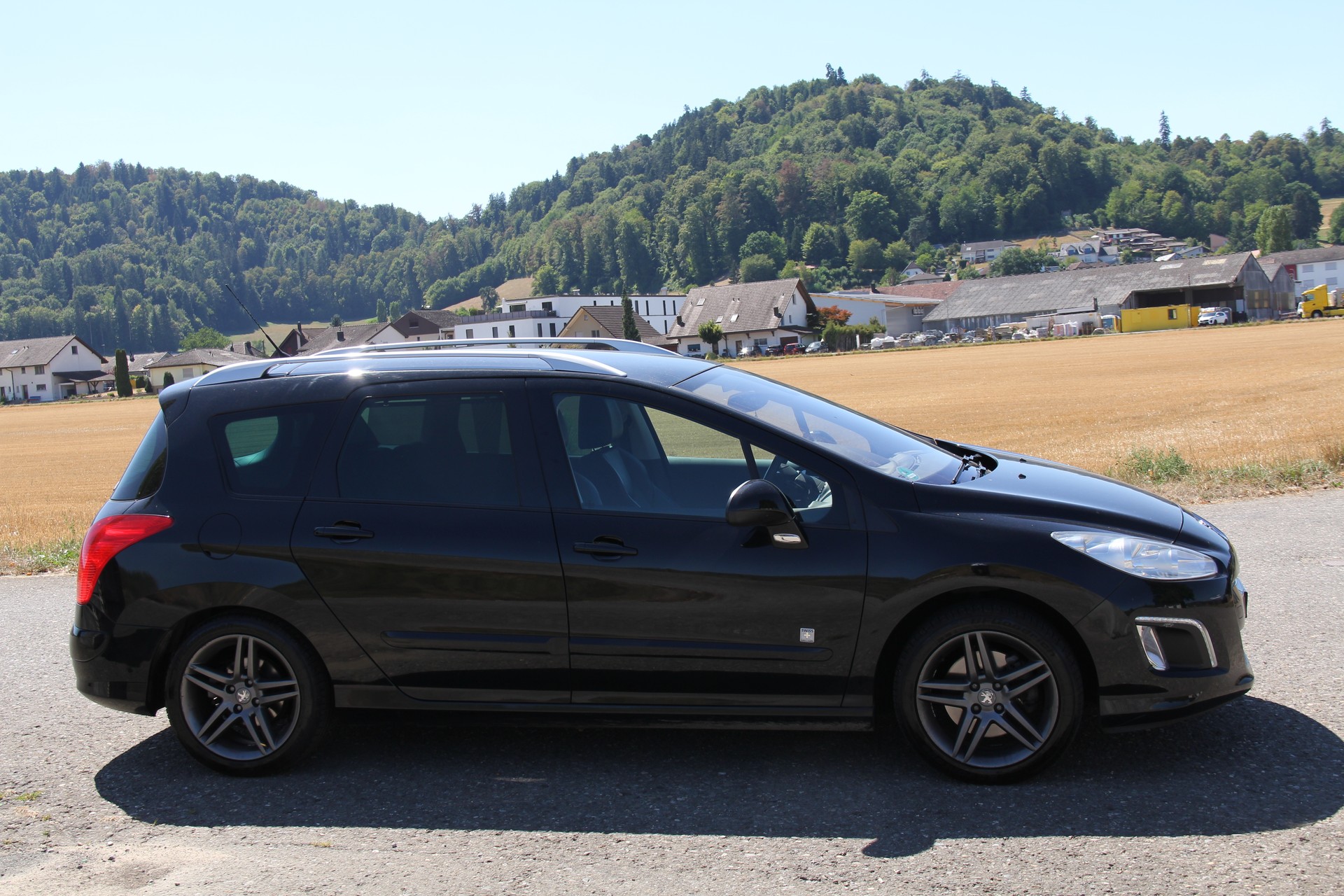 PEUGEOT 308-image-3