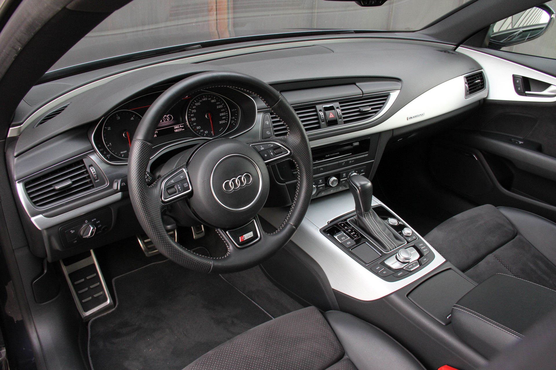 AUDI A7 Sportback 3.0 TDI quattro S-tronic **S-LINE** **5-PLÄTZER** **SCHIEBEDACH** **ANHÄNGERKUPPLUNG**-image-9
