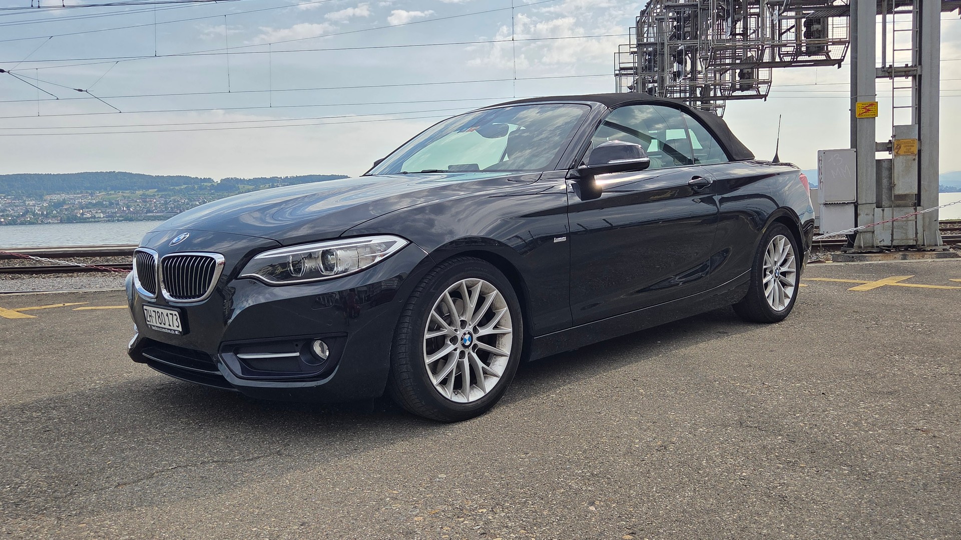 BMW 220d Luxury Line-image-0
