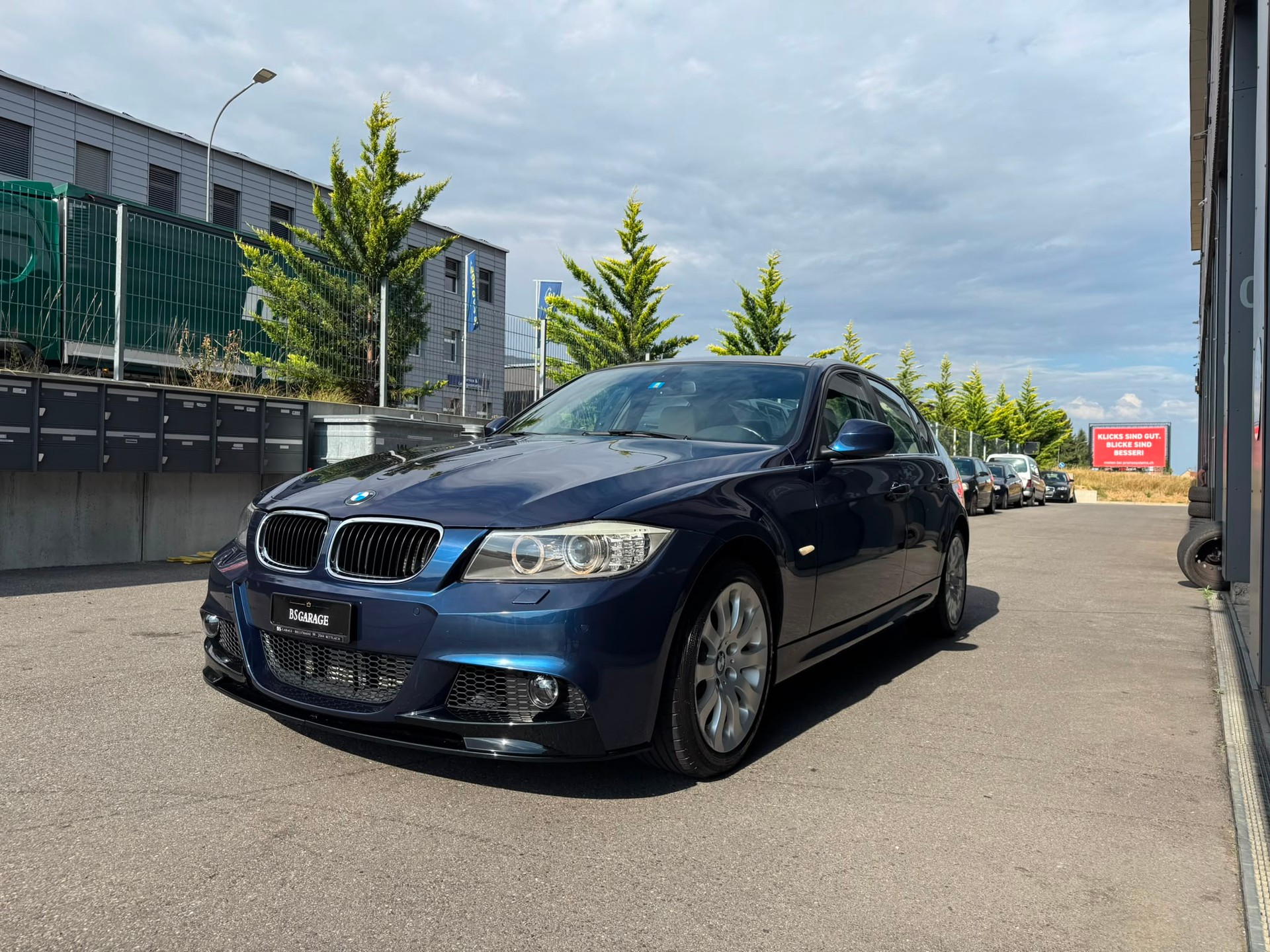BMW 335i x-Drive Steptronic-image-1