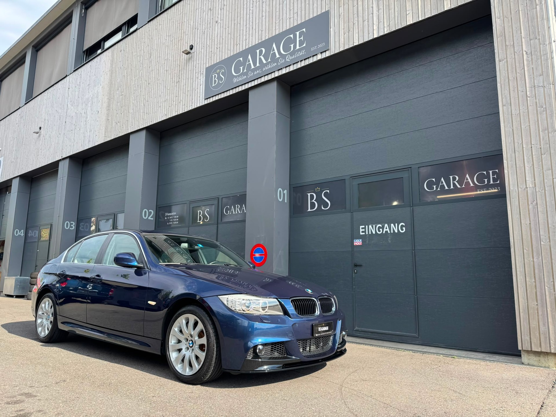 BMW 335i x-Drive Steptronic-image-0