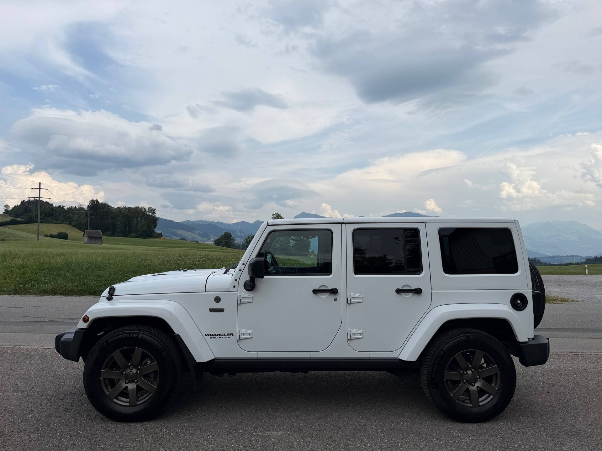 JEEP Wrangler 2.8CRD Unlimited 75th Anniversary Automat-image-0