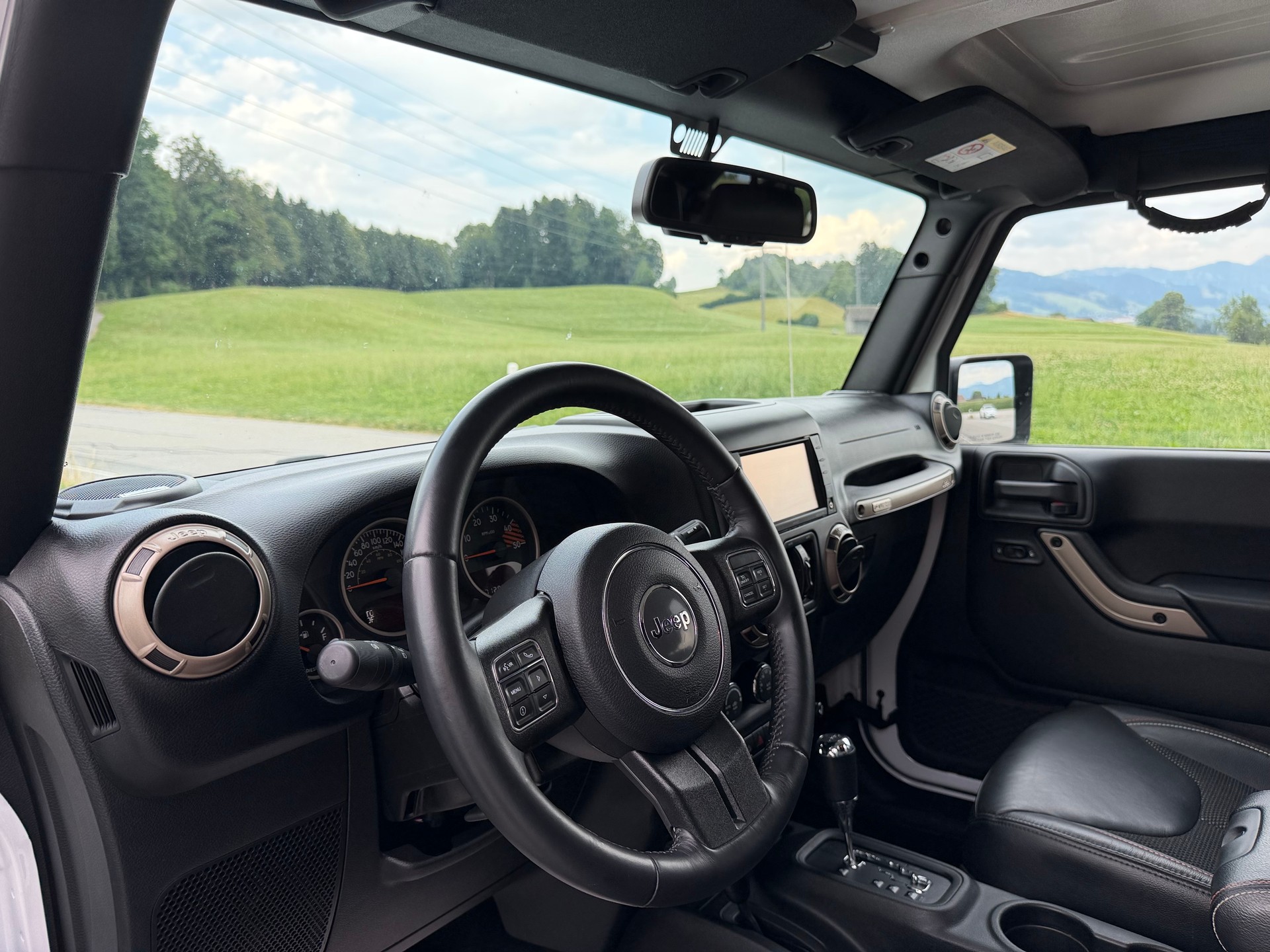 JEEP Wrangler 2.8CRD Unlimited 75th Anniversary Automat-image-8