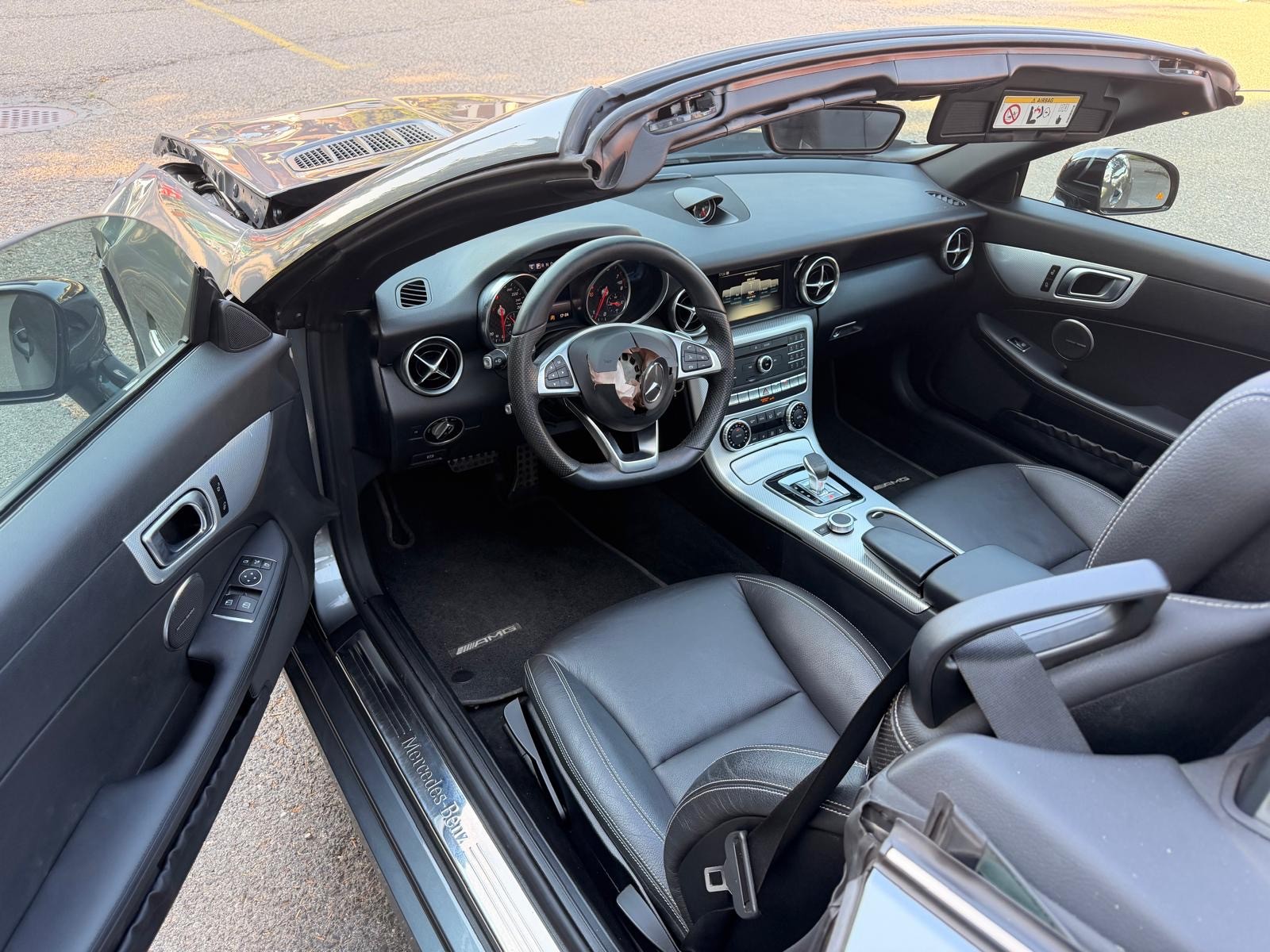 MERCEDES-BENZ SLC 200 9G-Tronic-image-9