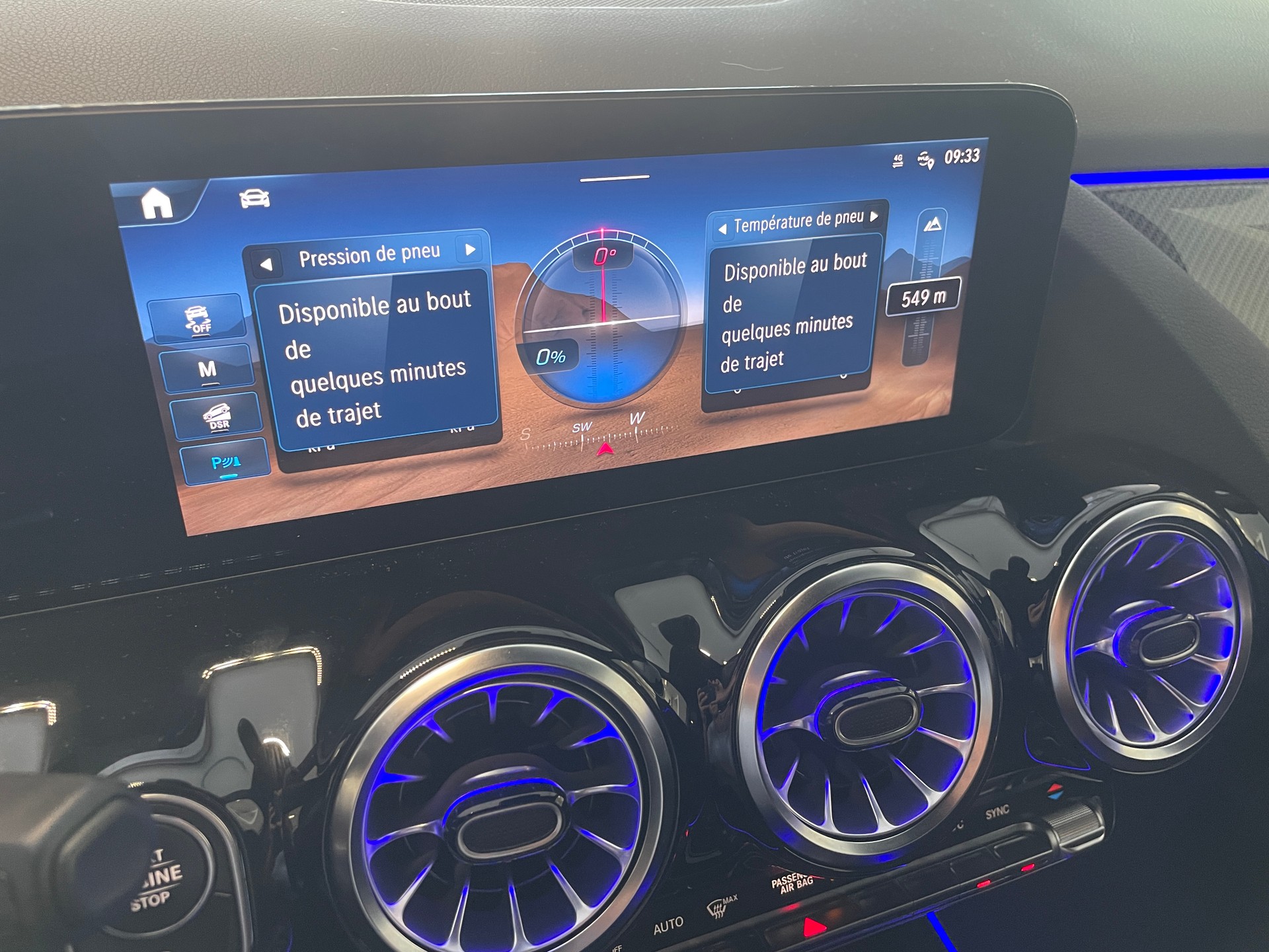 MERCEDES-BENZ GLA 220 4Matic 8G-DCT AMG Line-image-18