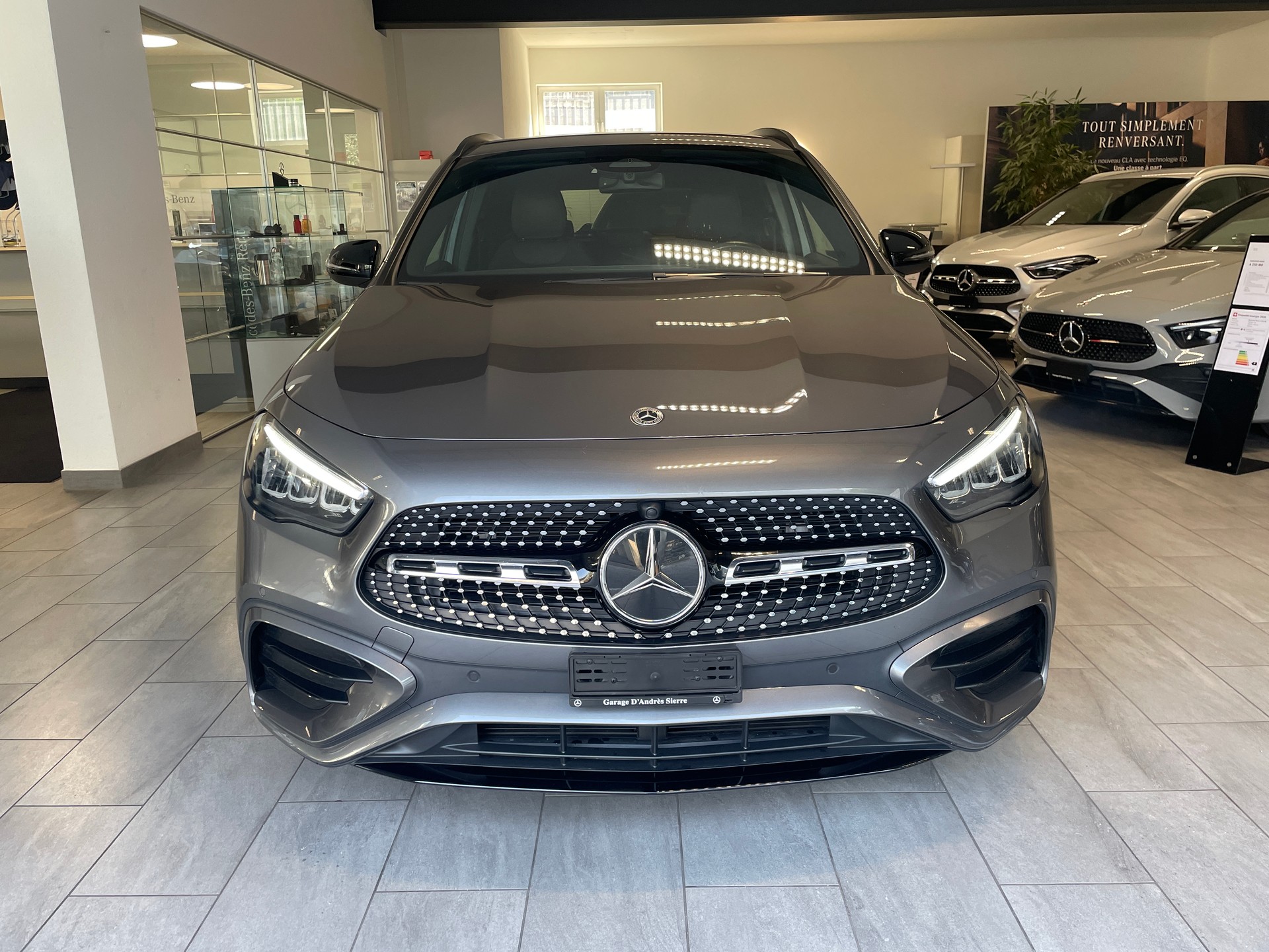MERCEDES-BENZ GLA 220 4Matic 8G-DCT AMG Line-image-1