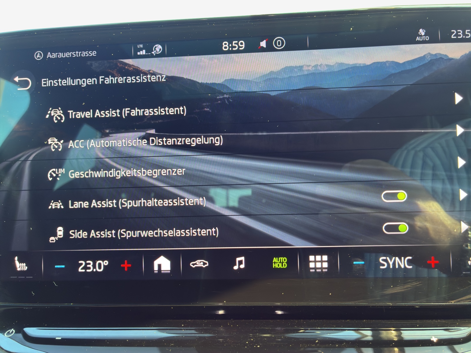 SKODA Enyaq iV 80x SportLine-image-14