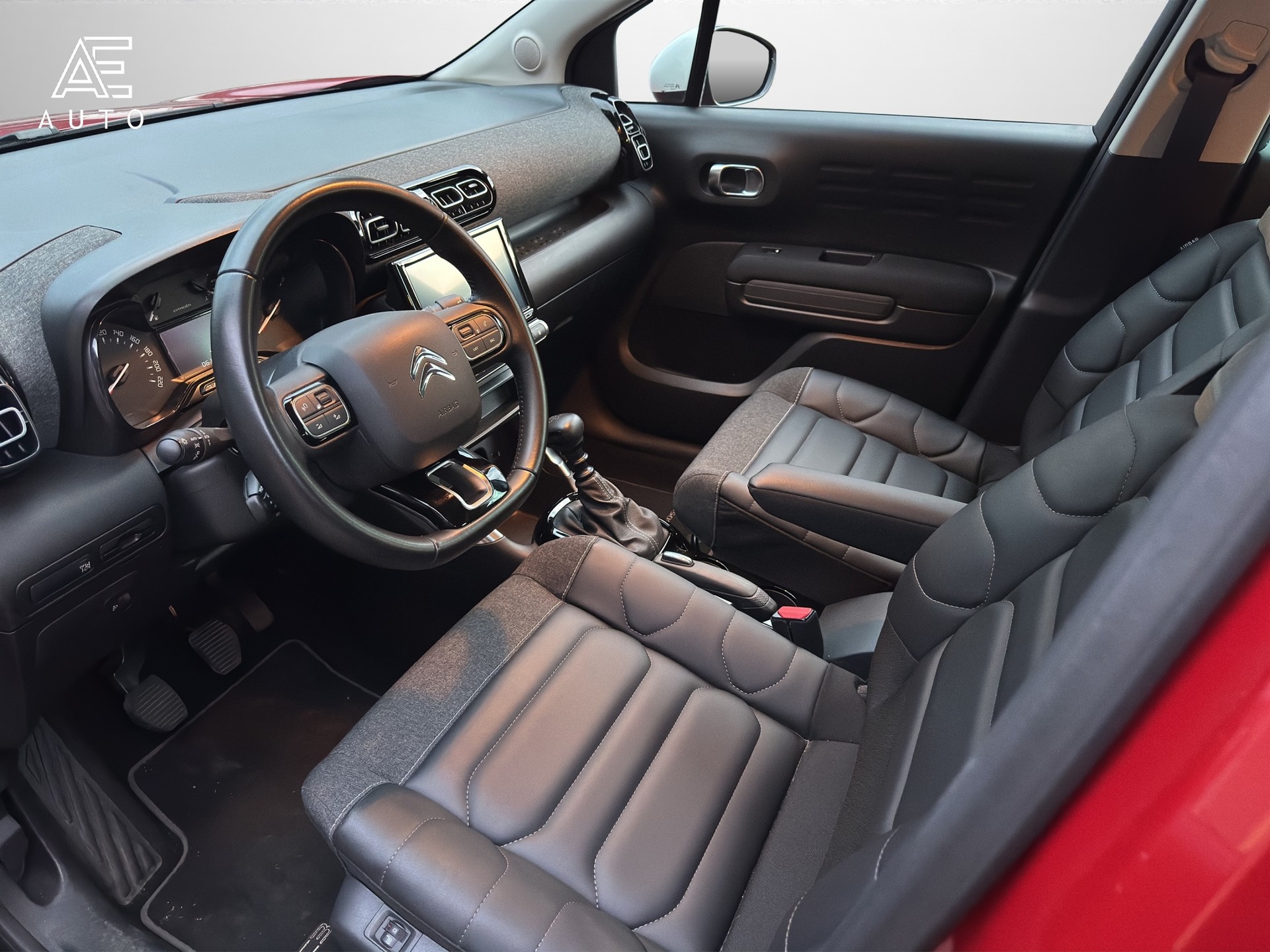 CITROEN C3 Aircross 1.2i PureTech Swiss Edition-image-7