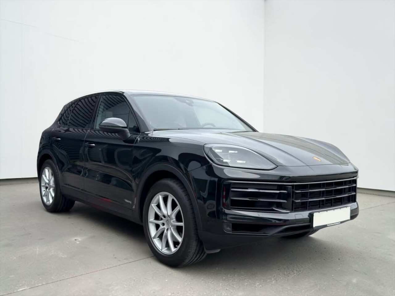 PORSCHE Cayenne Tiptronic-image-0