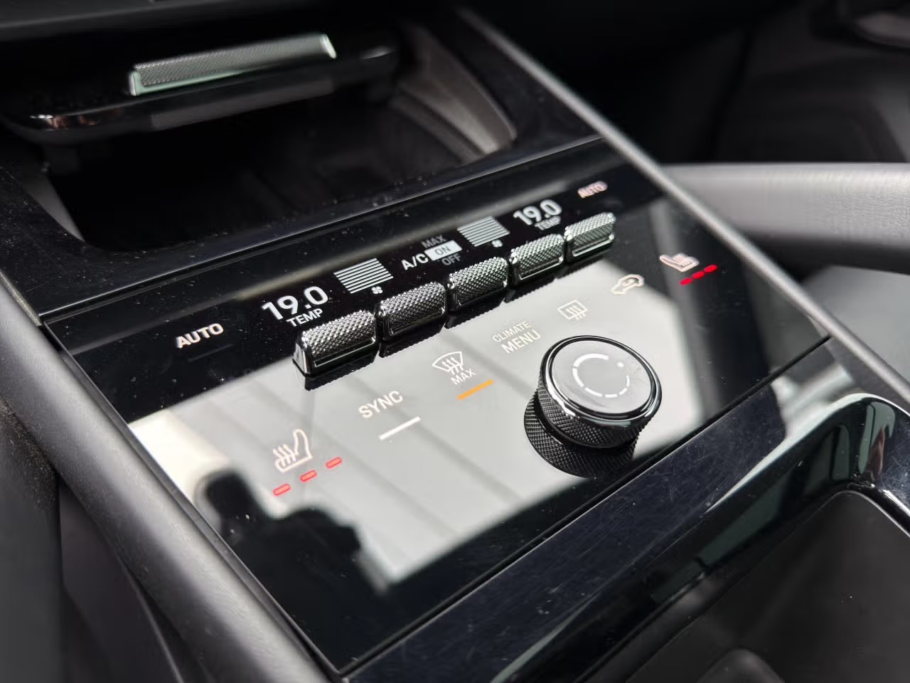 PORSCHE Cayenne Tiptronic-image-13