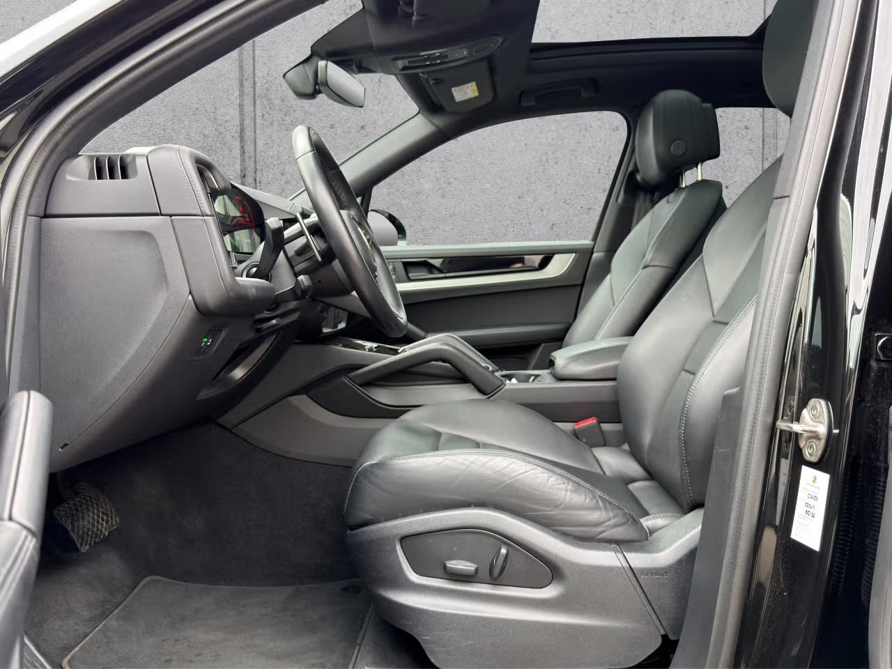 PORSCHE Cayenne Tiptronic-image-12